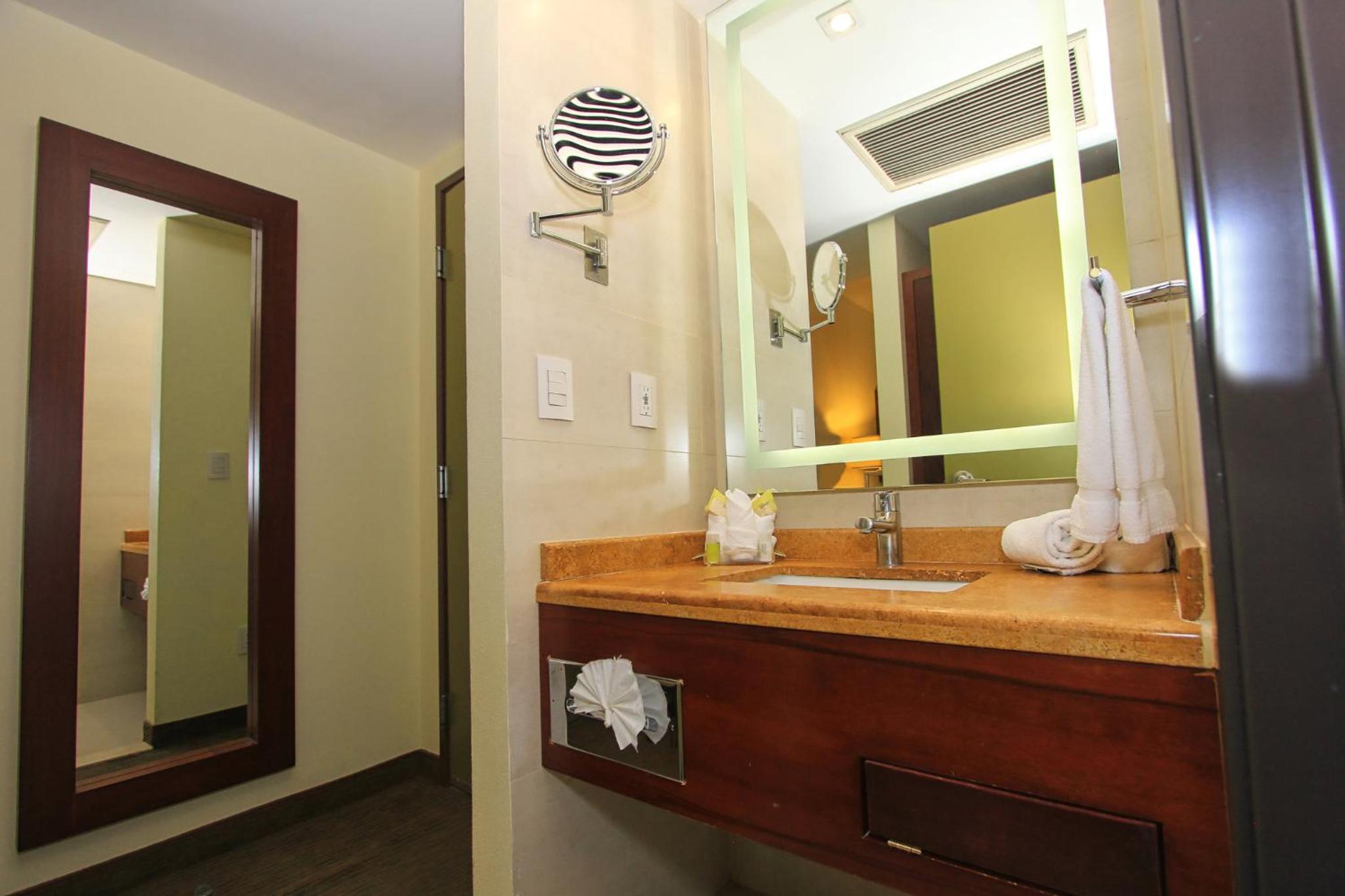 Standard Room - Photo 5