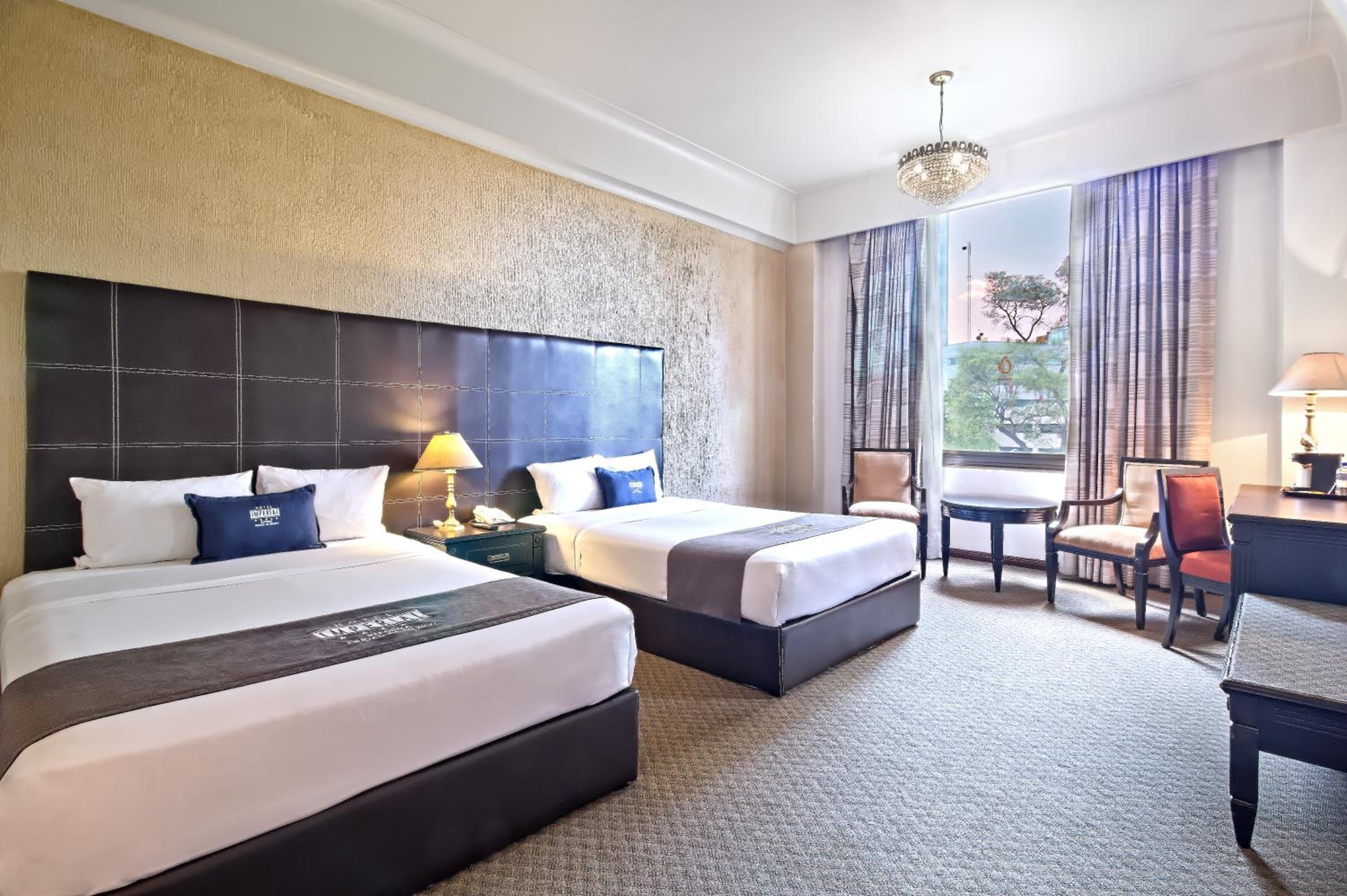 Standard Double Room with Two Double Beds - Photo 5