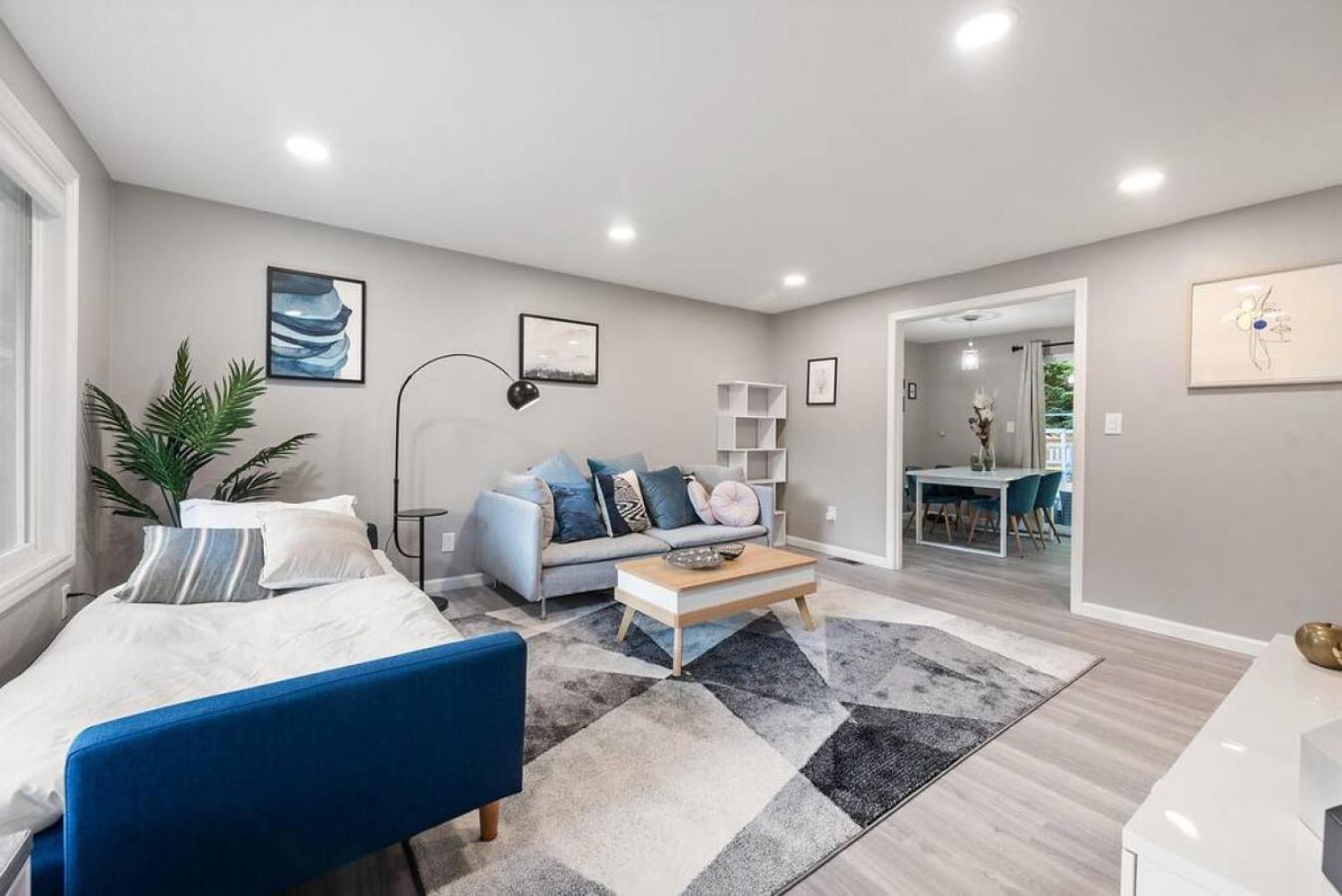 Four-Bedroom House photo 1