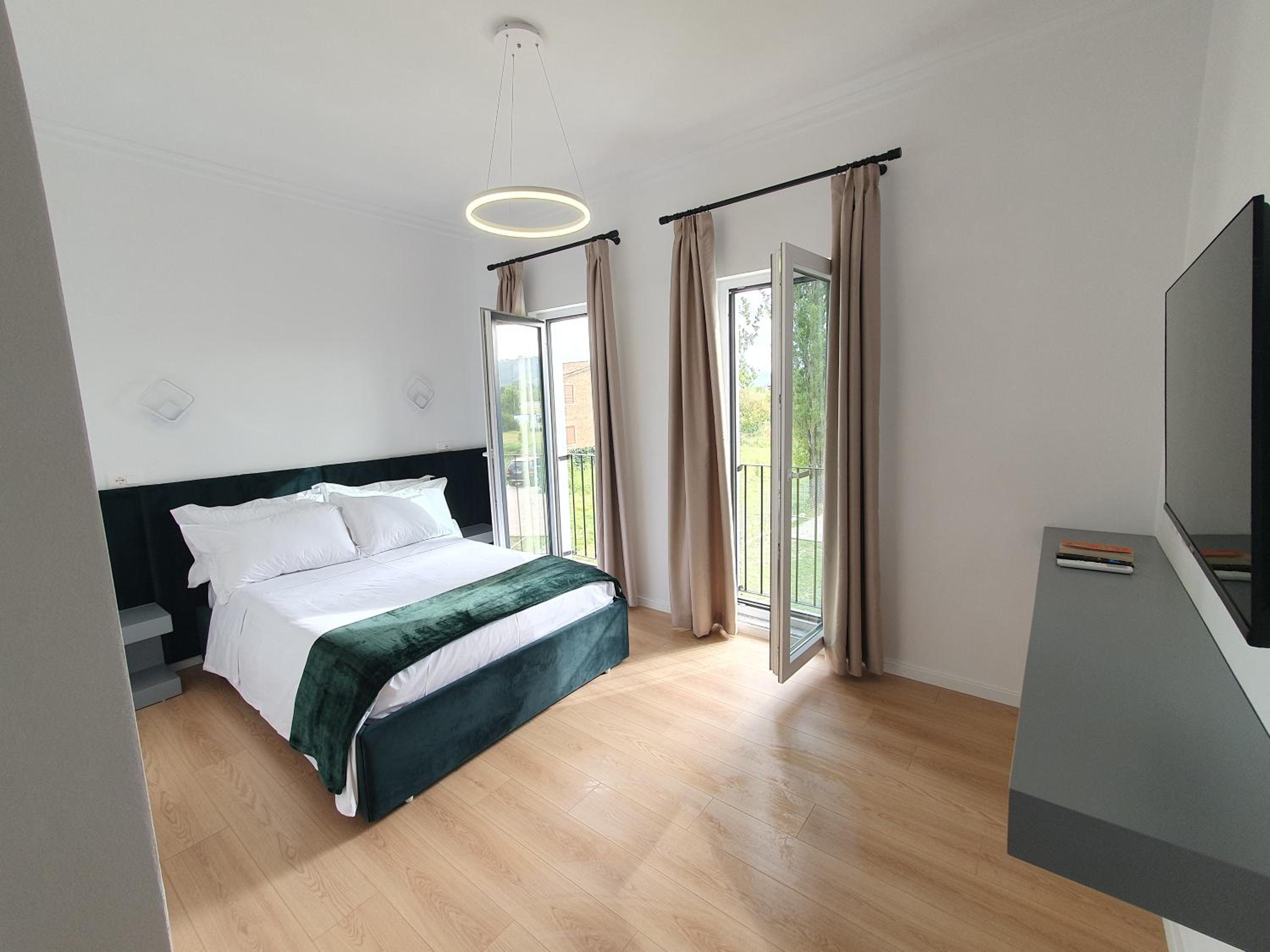 Double Room with Mountain View