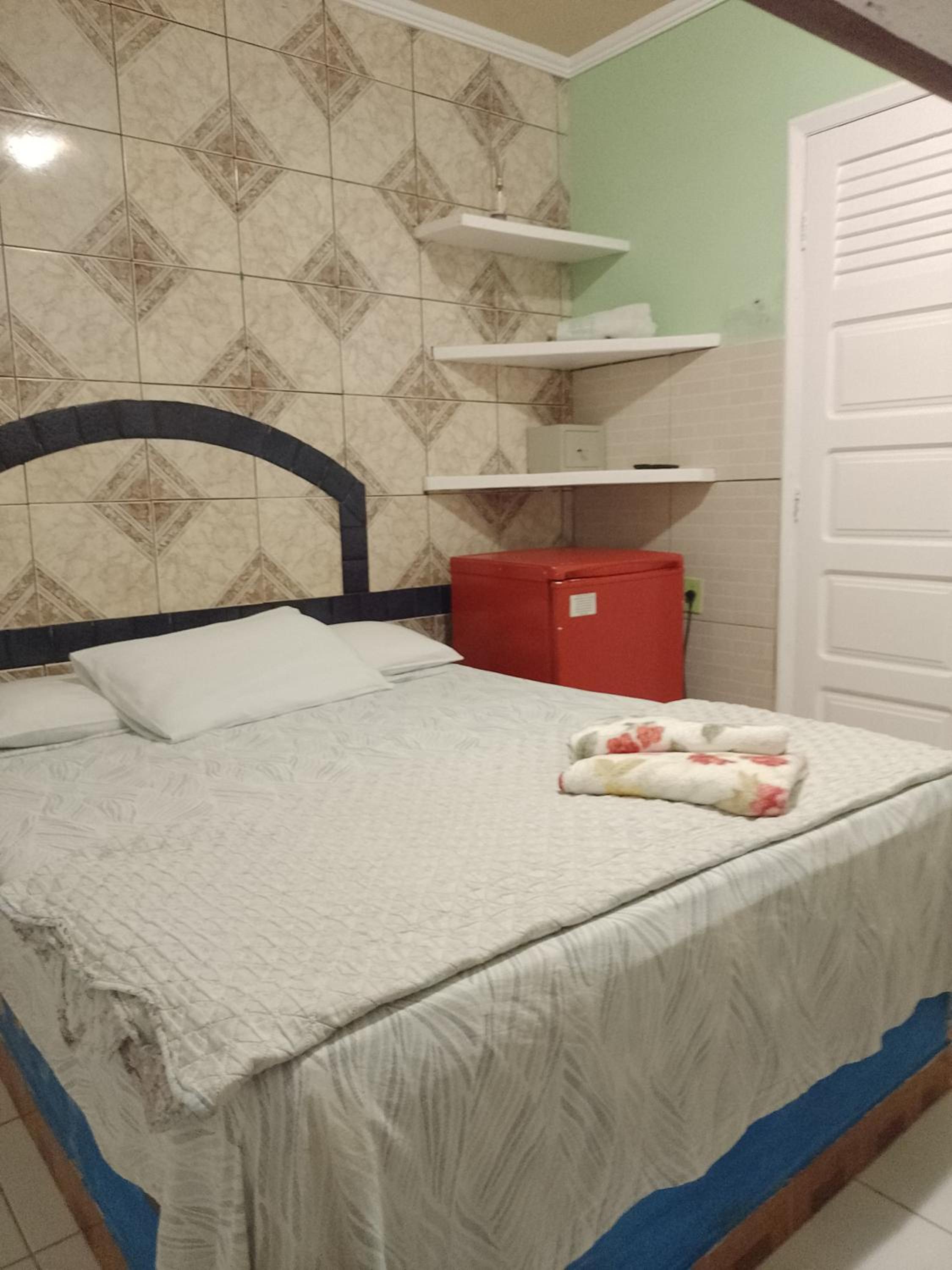Budget Triple Room - Photo 7