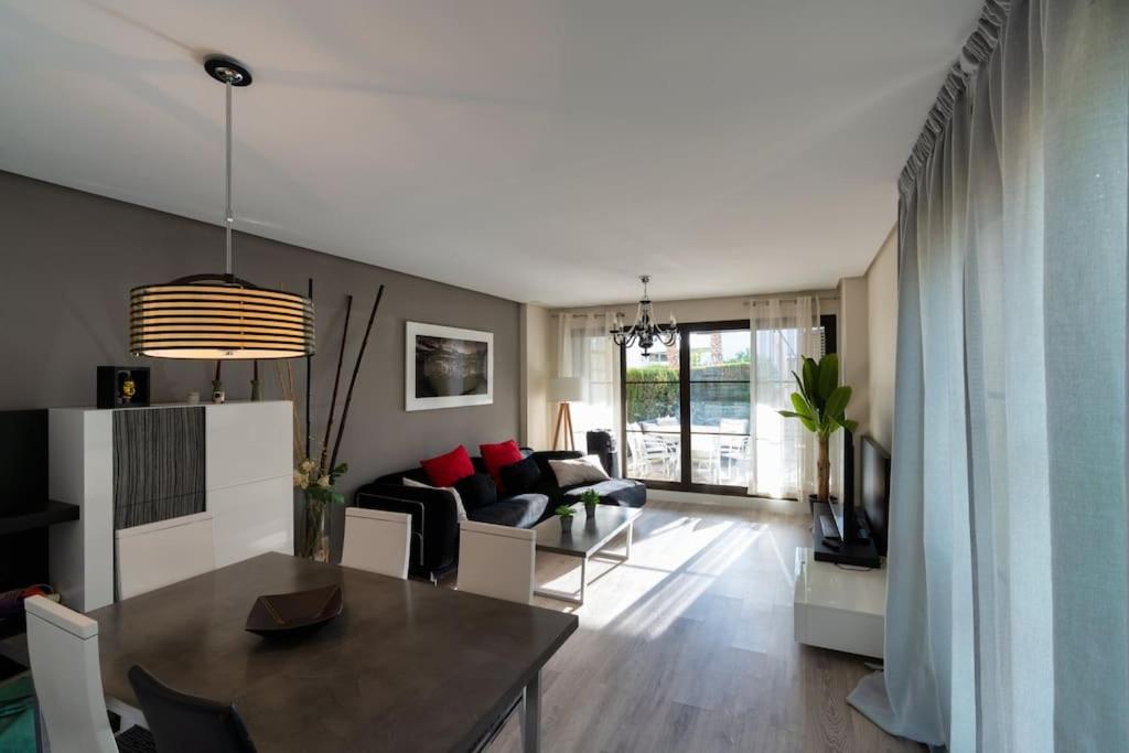 Villa de Tres Habitaciones