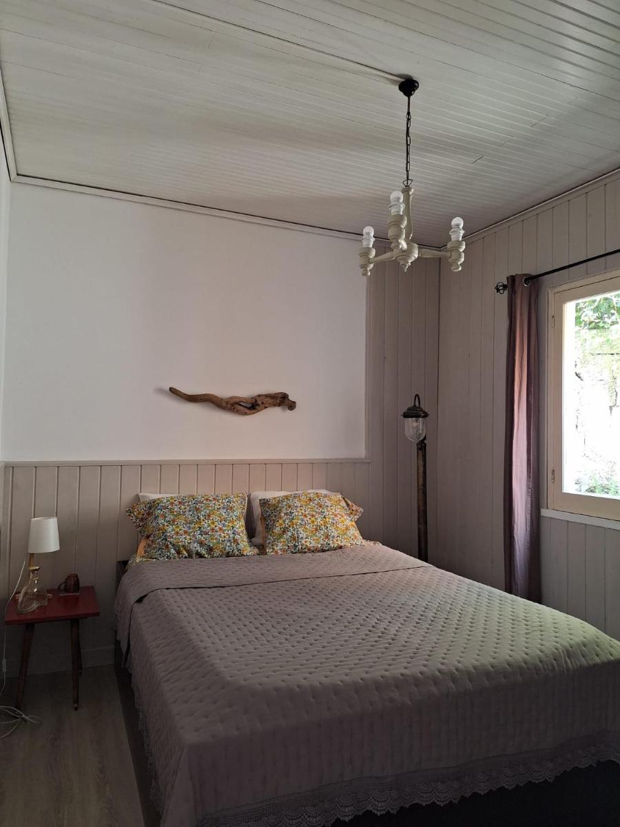 Two-Bedroom House photo 2
