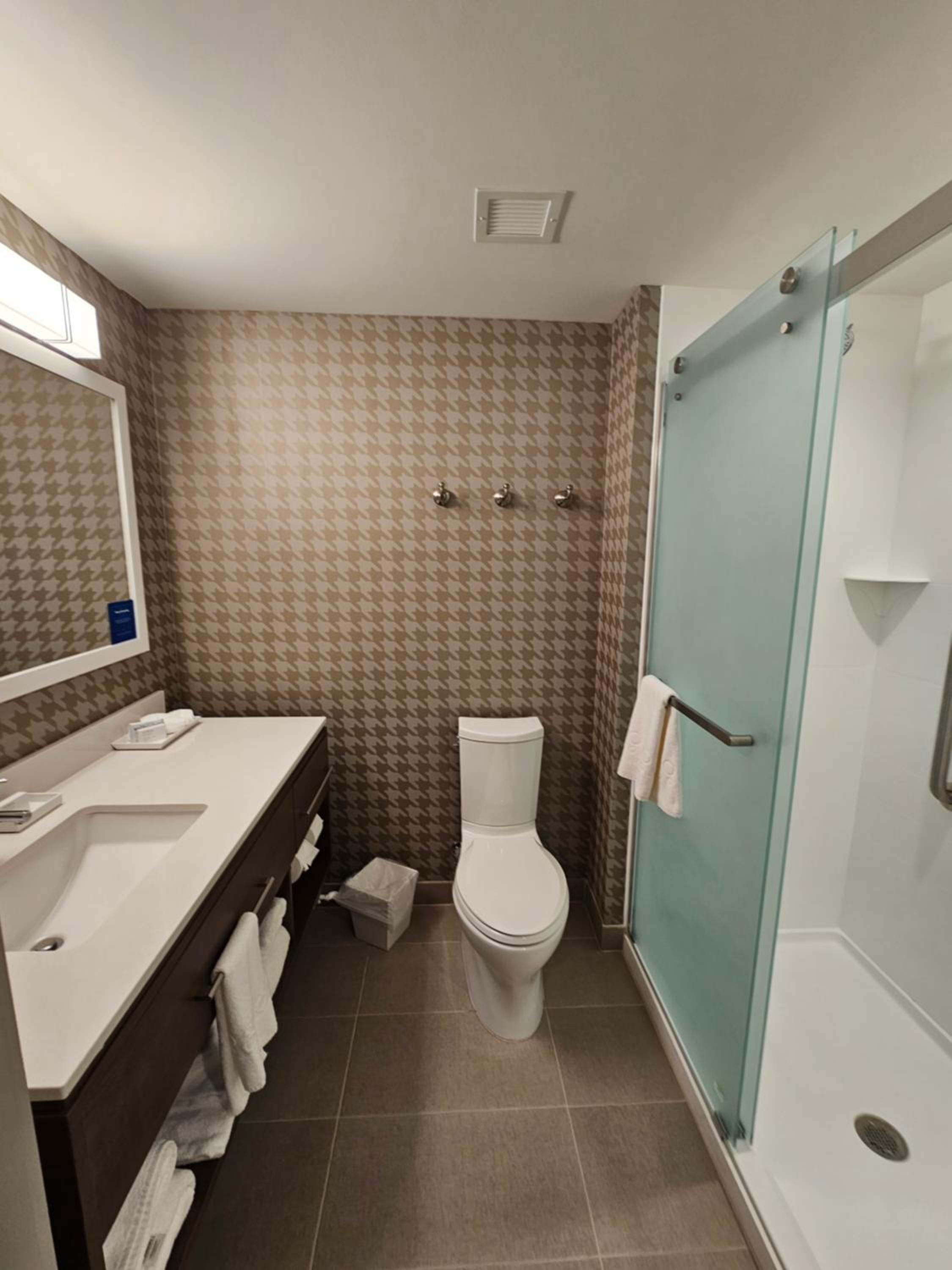 King Studio Suite - Photo 3