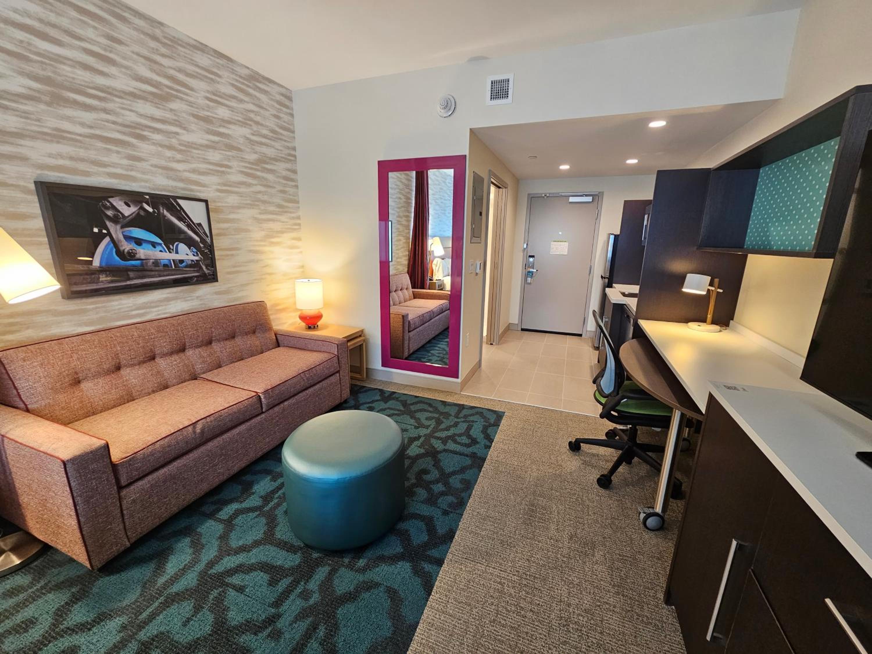 King Studio Suite - Photo 6