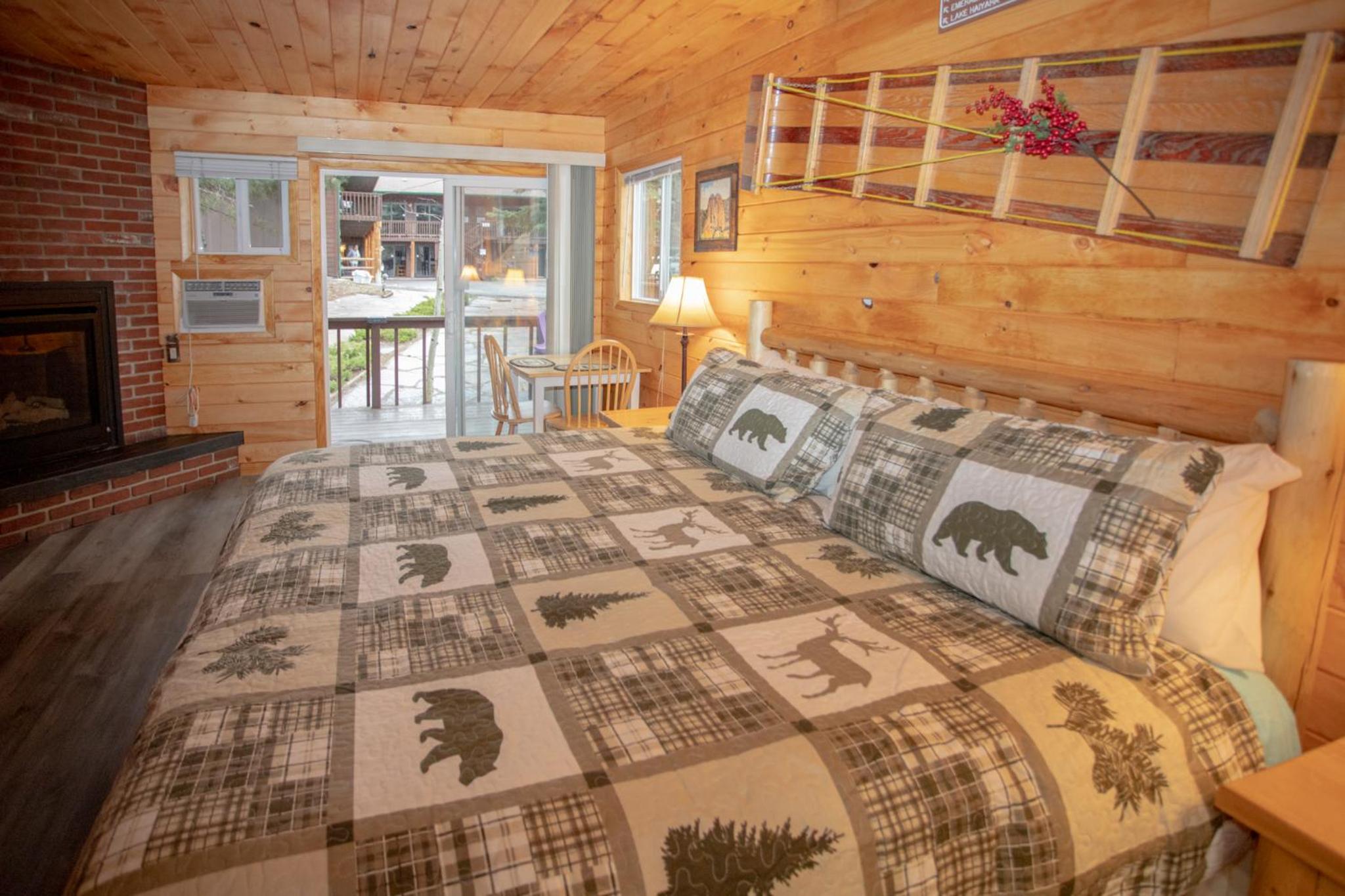Deluxe King Room