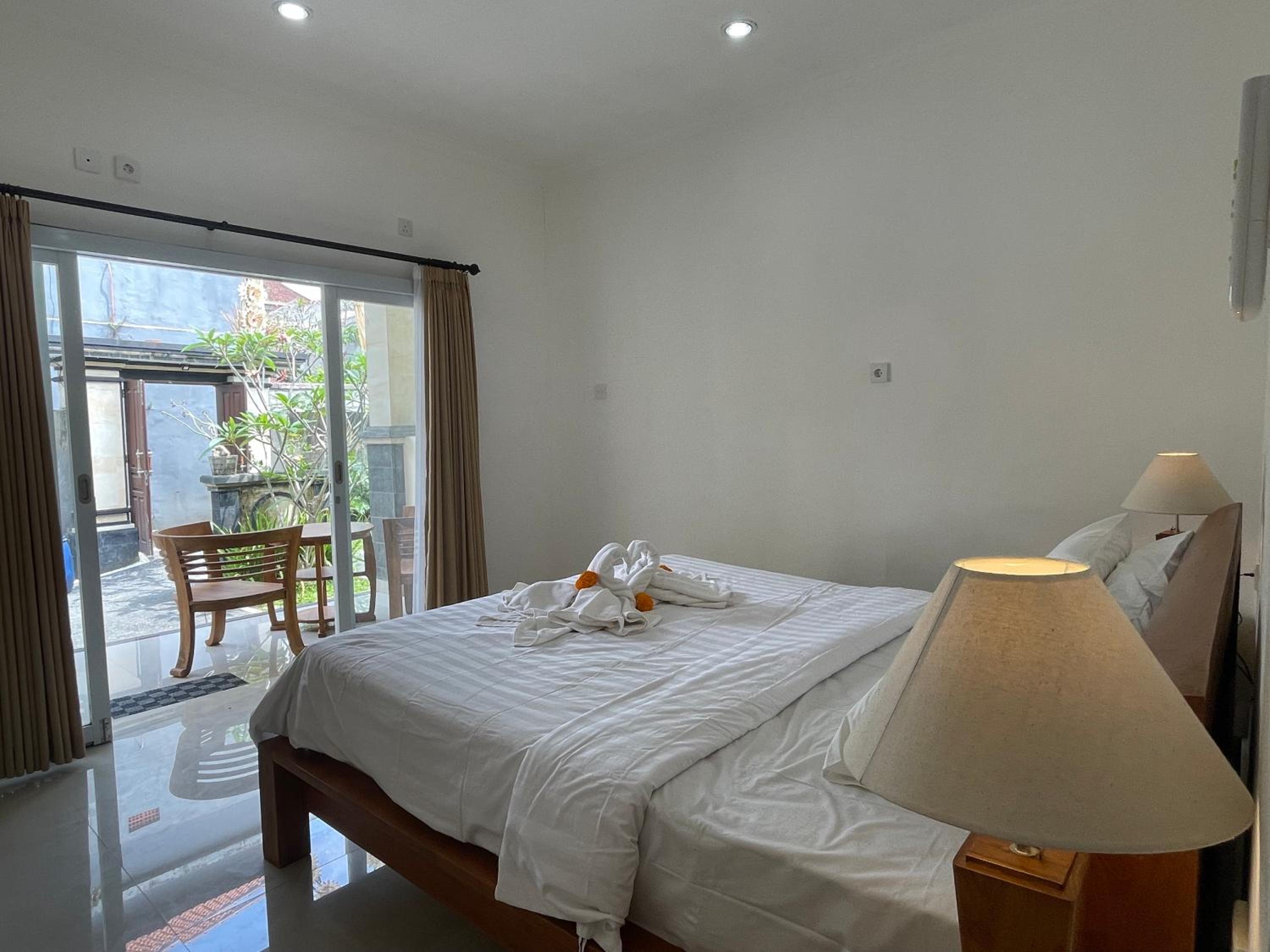 Standard Double Room - Photo 7