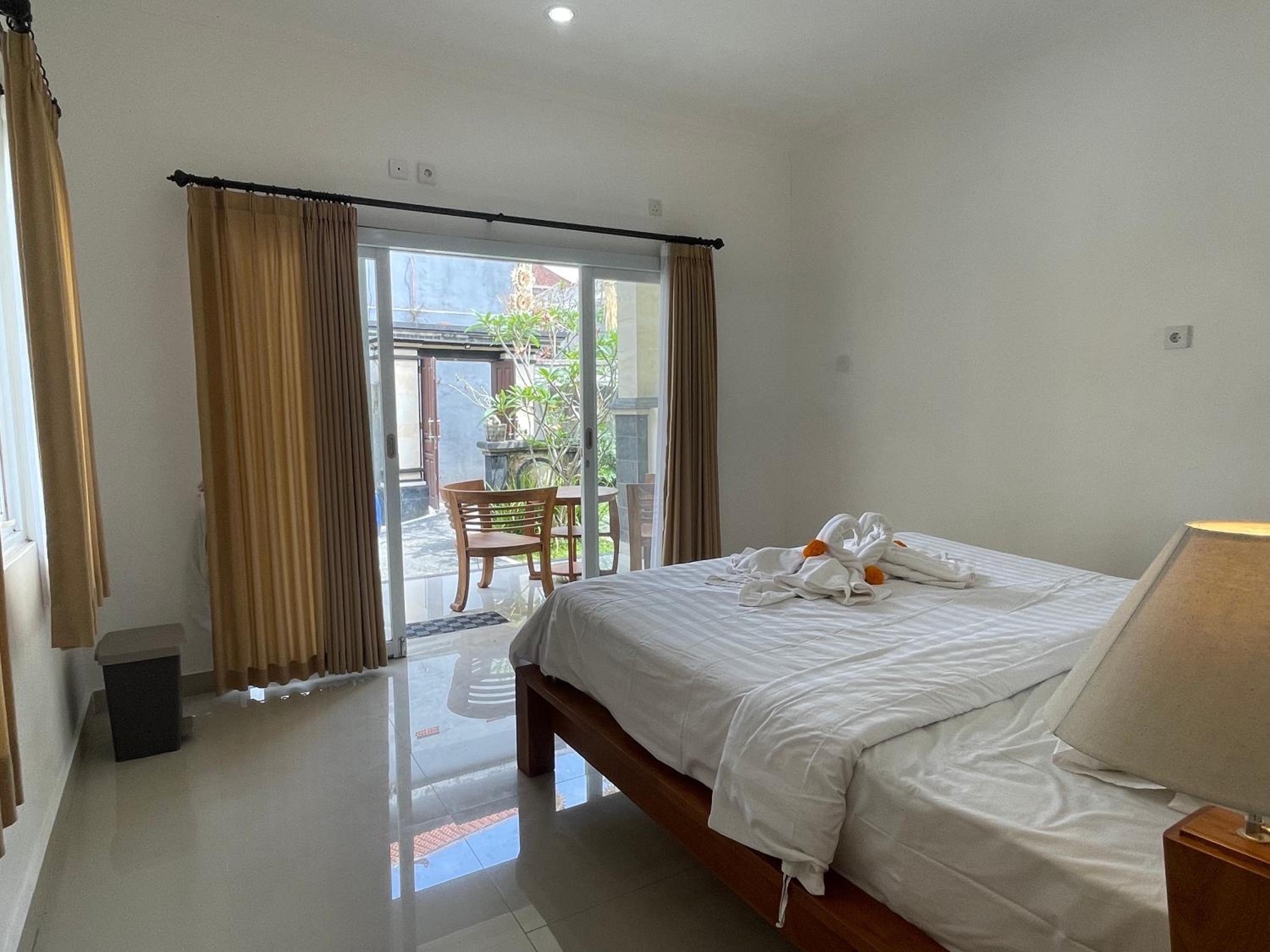 Standard Double Room - Photo 6
