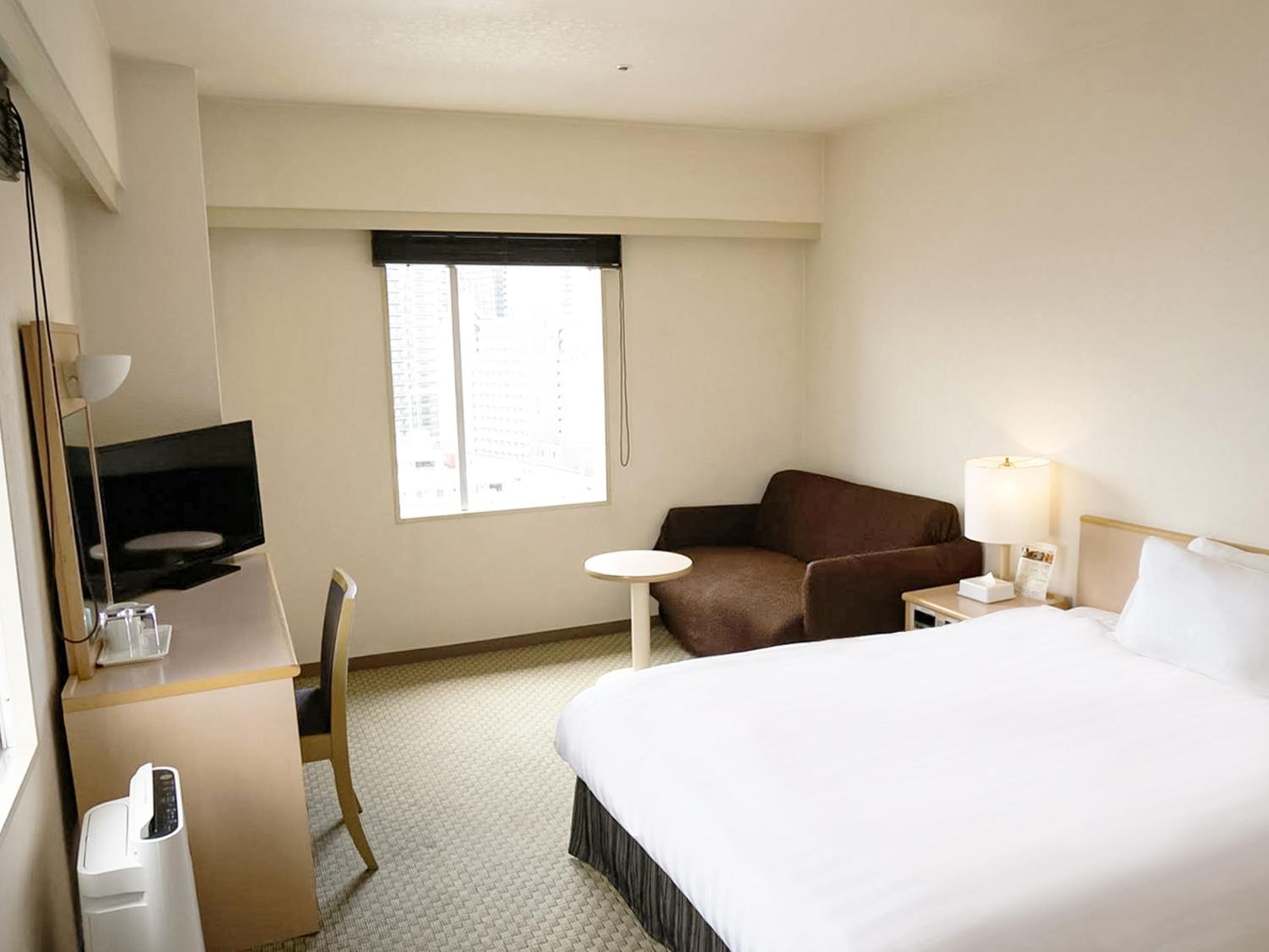 Moderate Double Room - Non-Smoking  - Photo 6