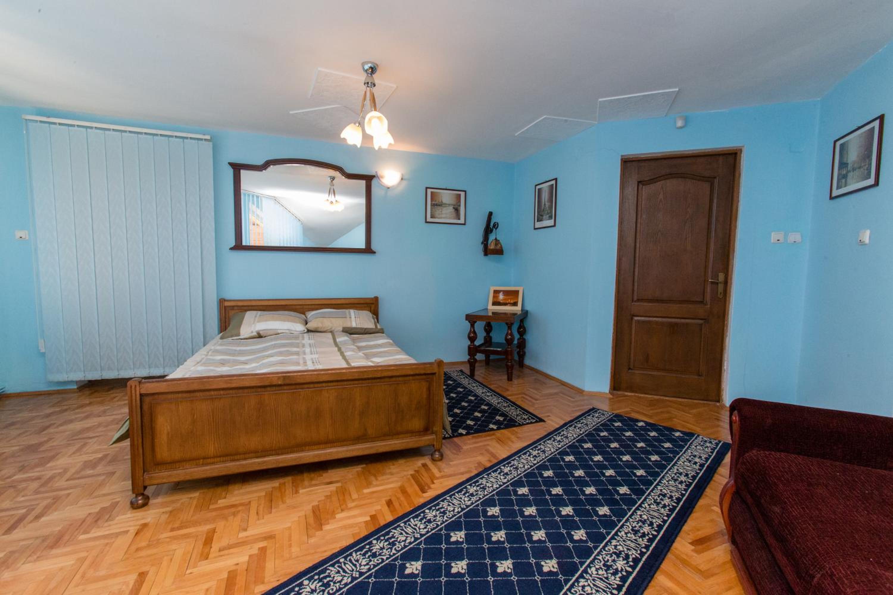 Two-Bedroom Deluxe Apartment photo 1