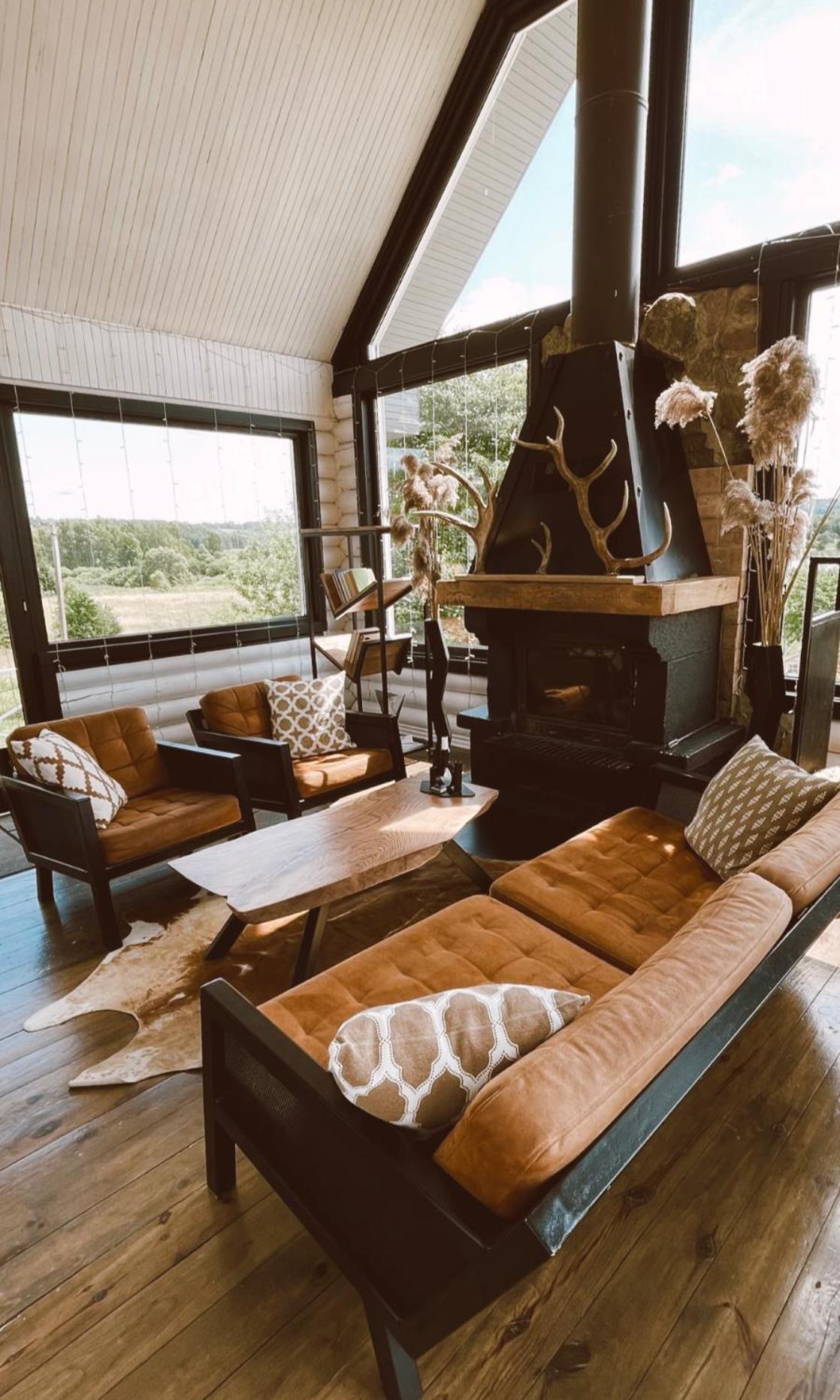 Villa photo 2