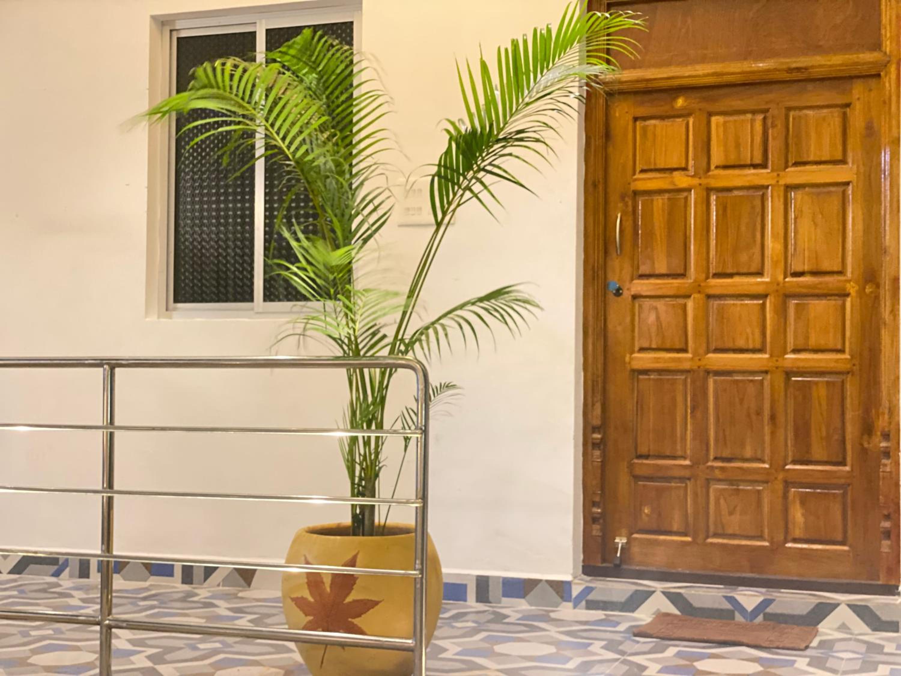 One-Bedroom Apartment - Photo 17