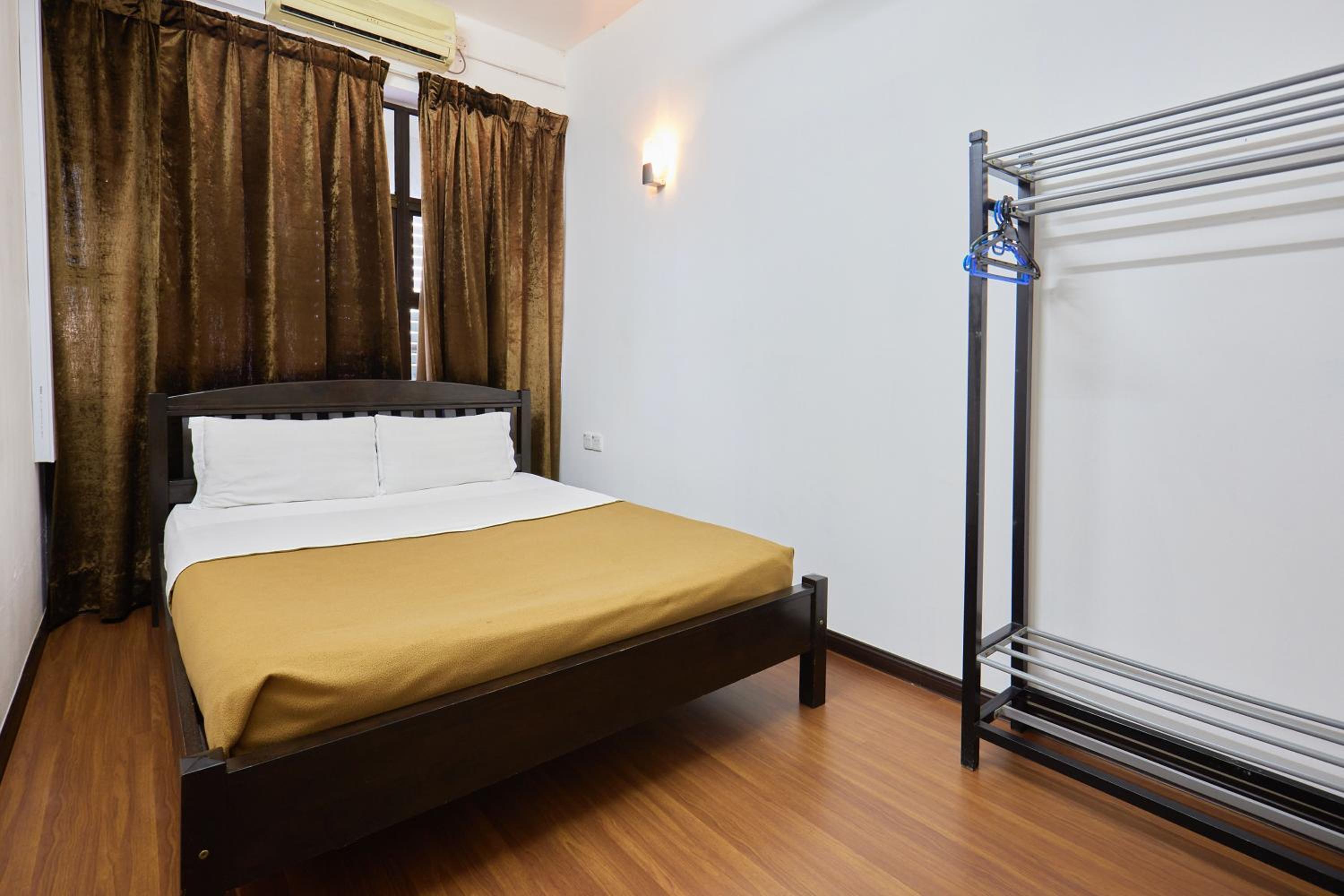 Standard Double Room with Shared Bathroom