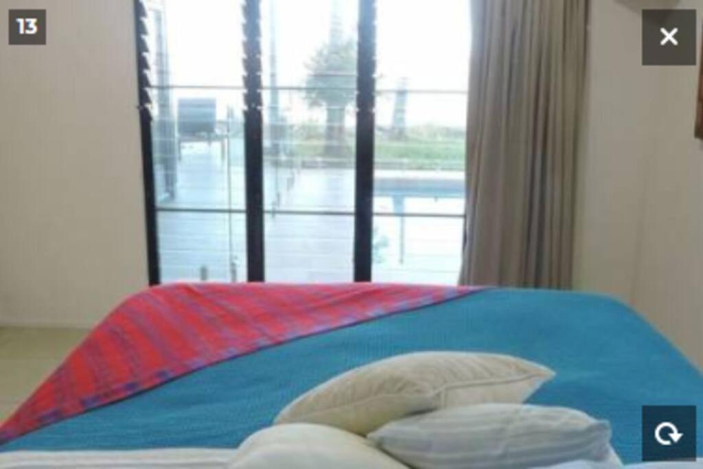 Four-Bedroom House photo 1