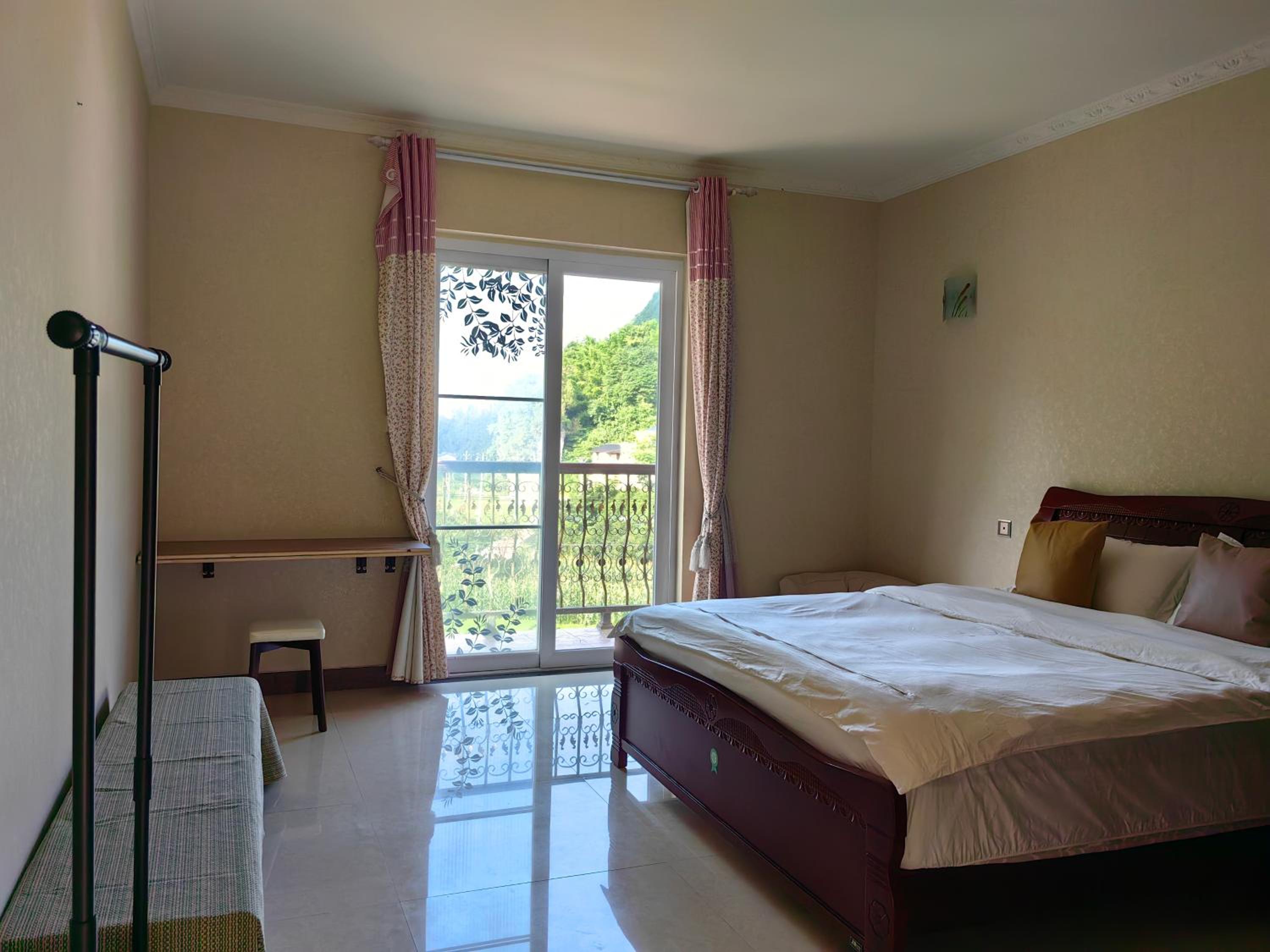 Double Room With Private Bathroom photo 1