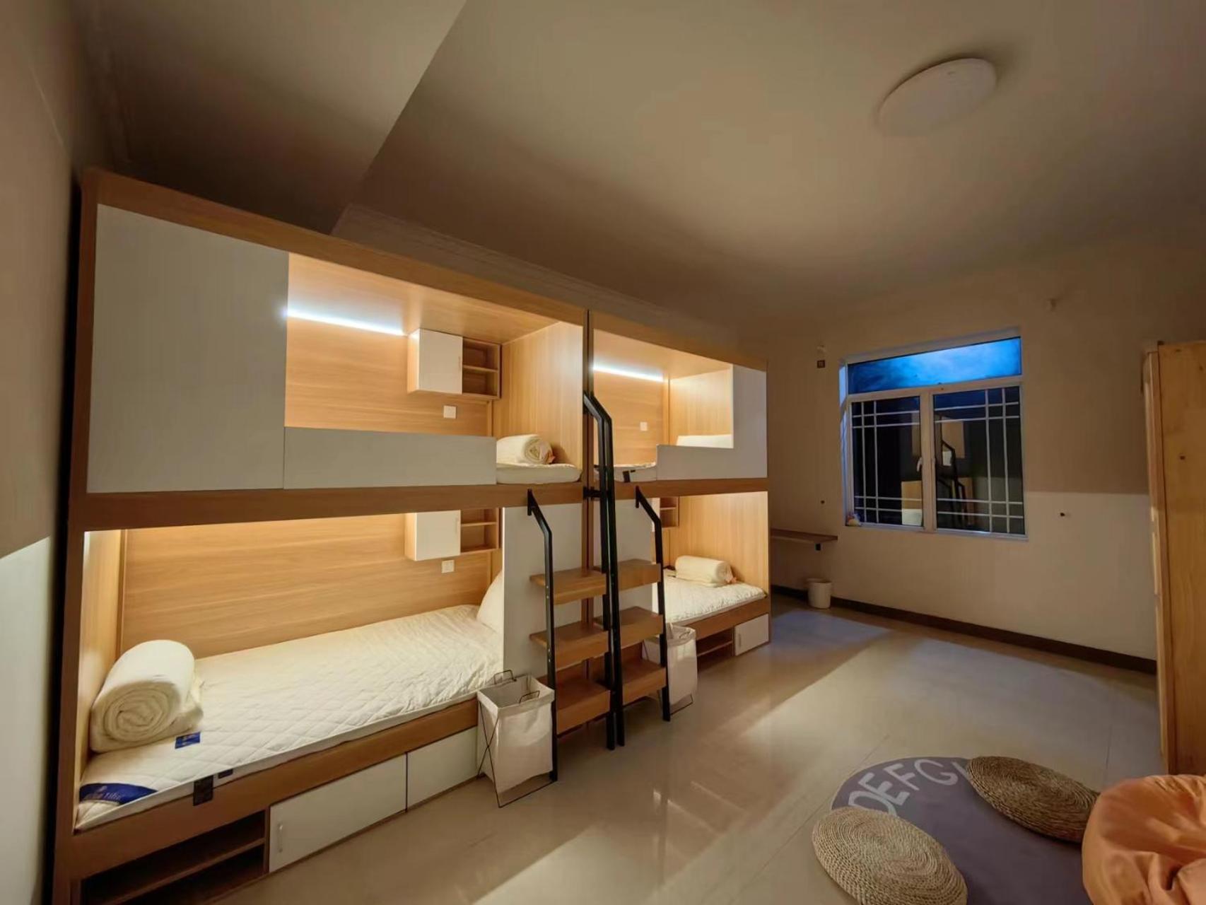 Quadruple Room With Mountain View photo 1