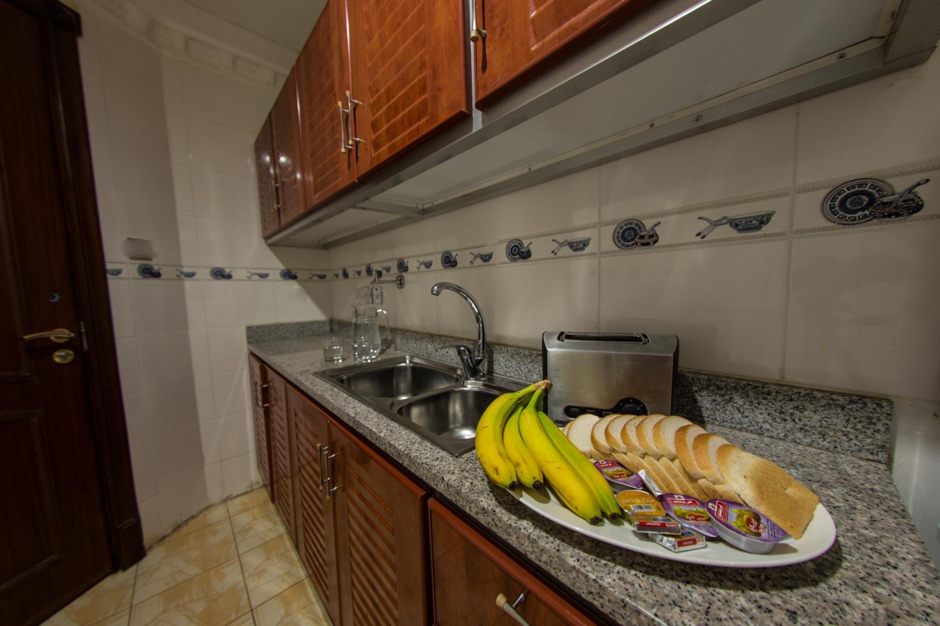 Royal Suite - Photo 8