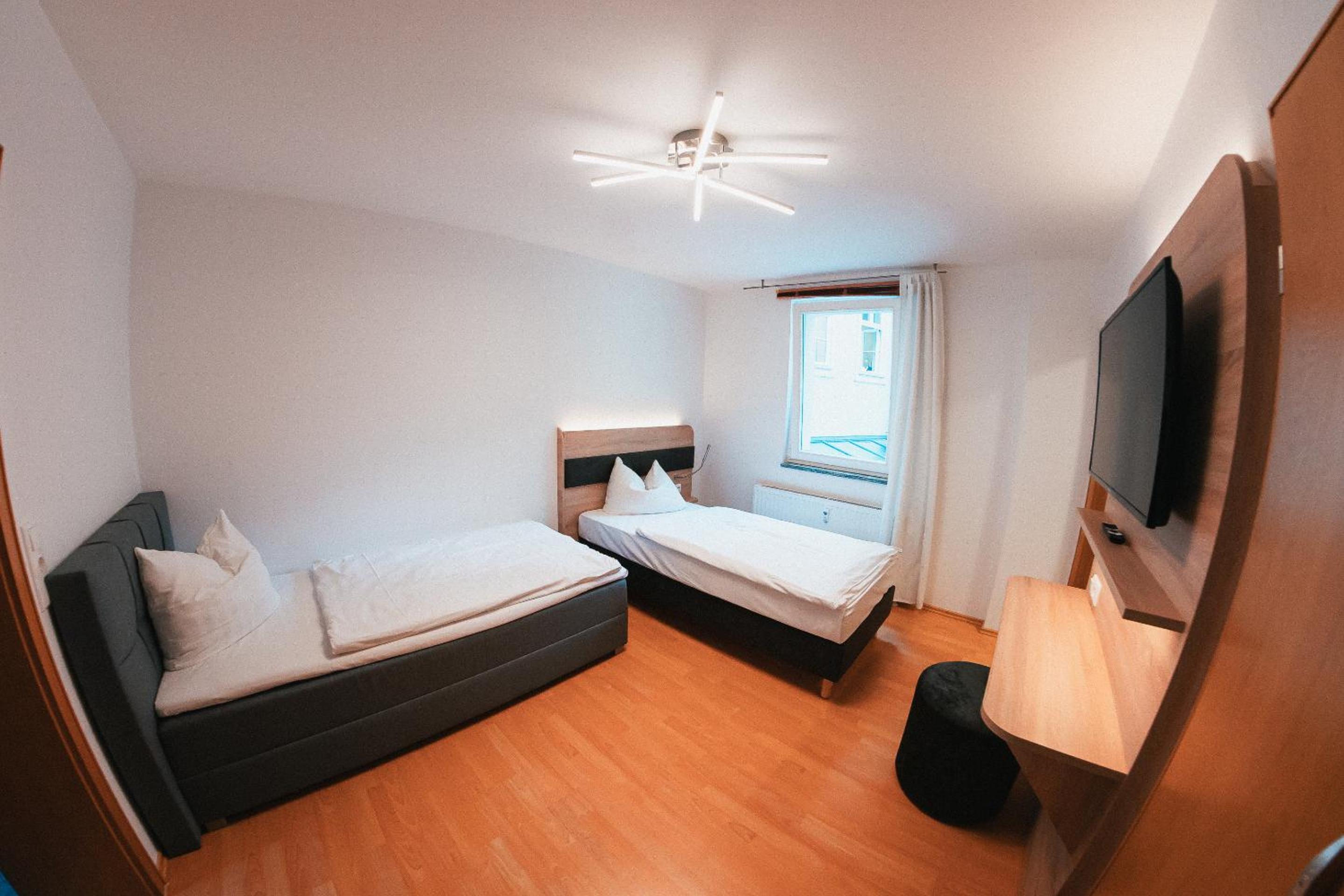 Deluxe Twin Room - Photo 5