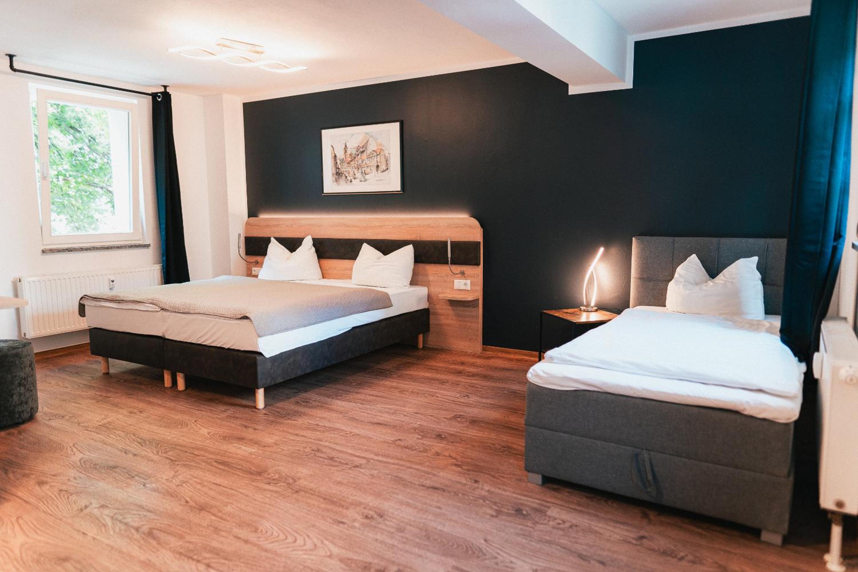 Deluxe Triple Room - Photo 8