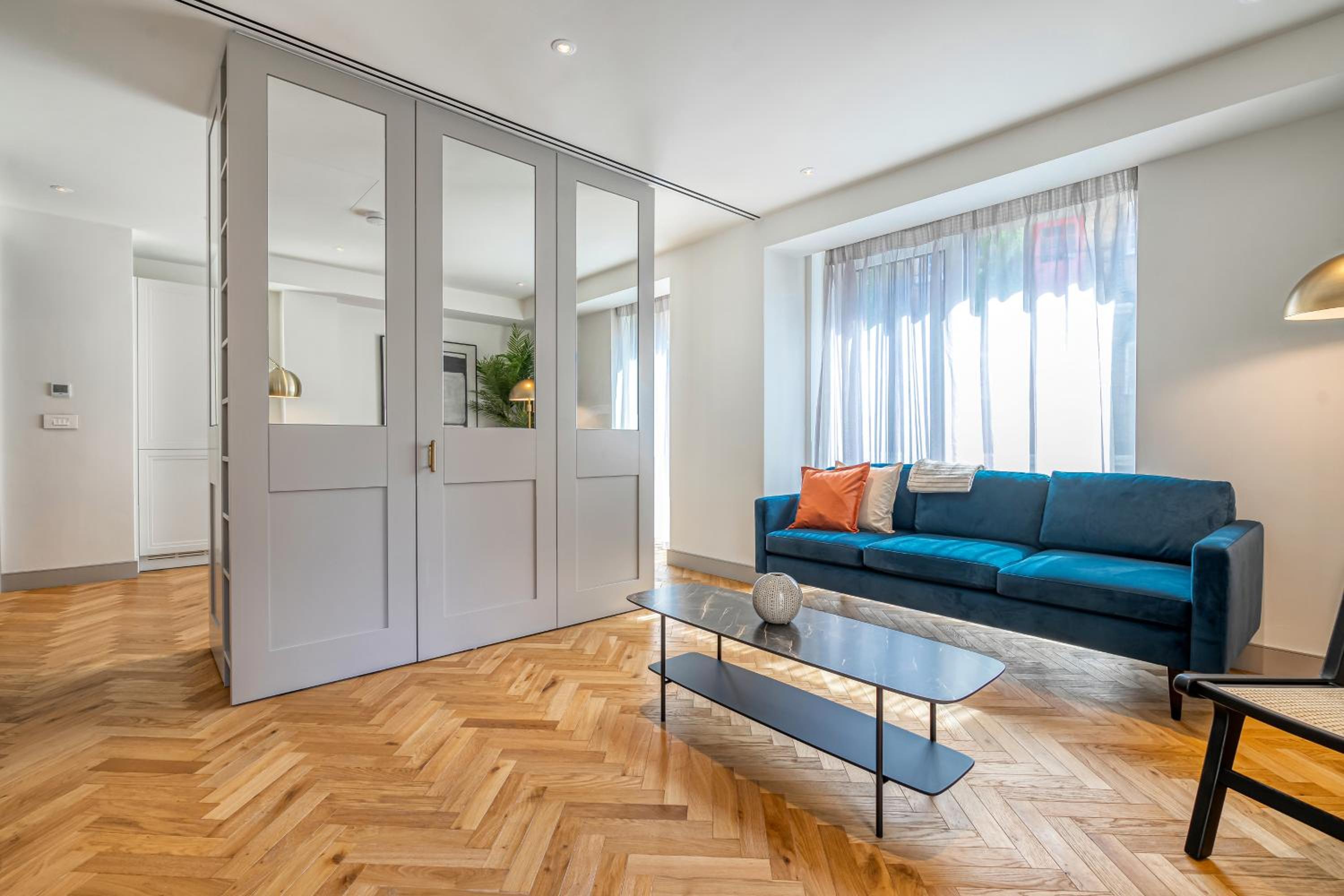 Two-Bedroom Apartment with Terrace photo 3