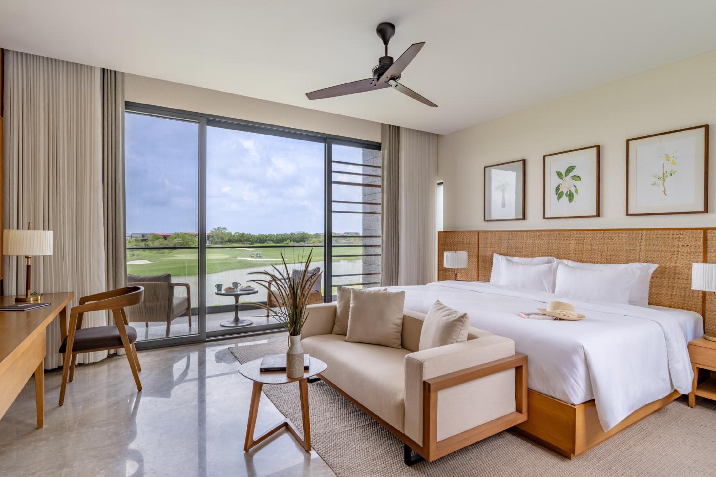 Zuper DeluxZ Golf-View Room photo 1