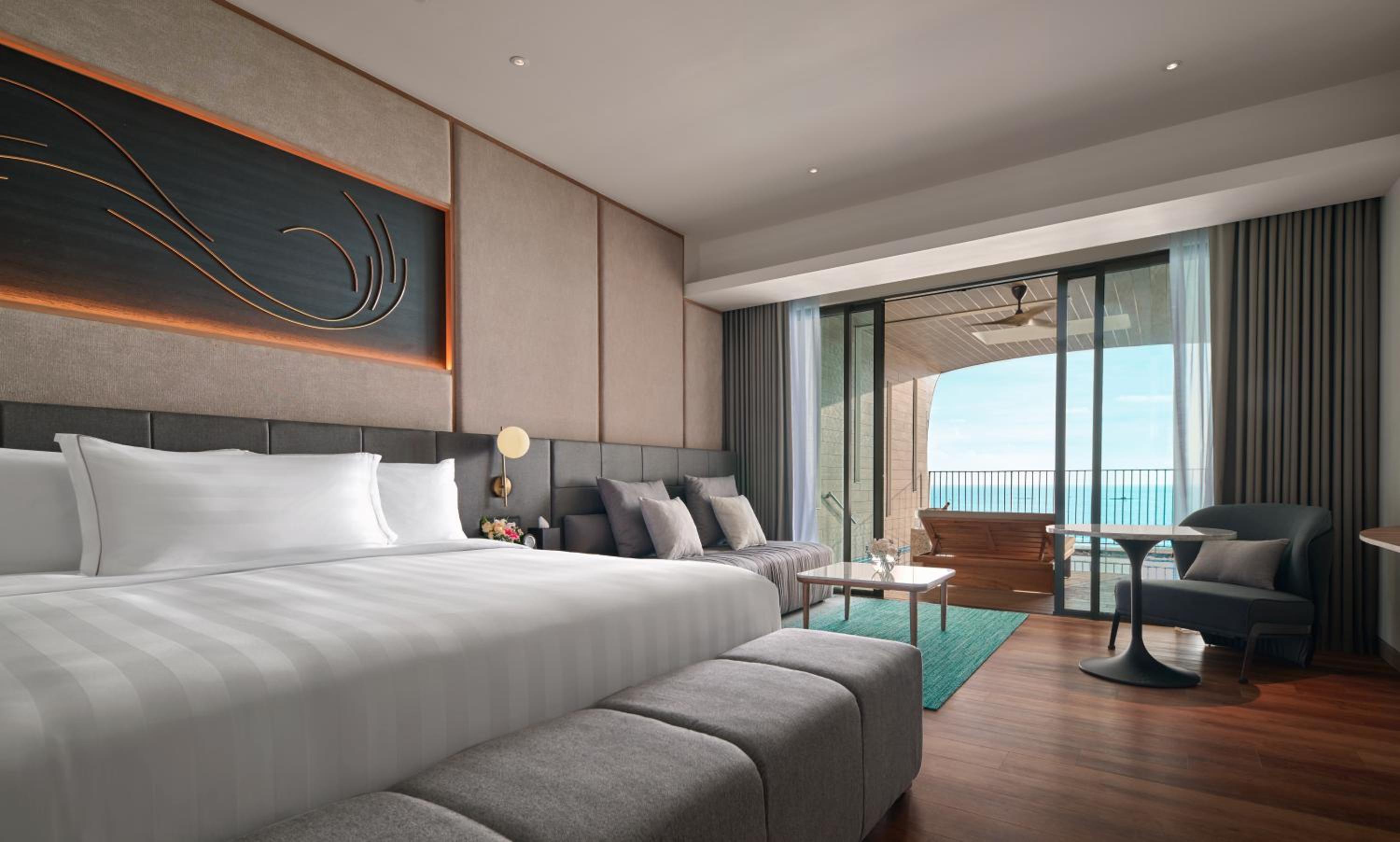 Premier Ocean View Suite with Private Pool - Photo 2