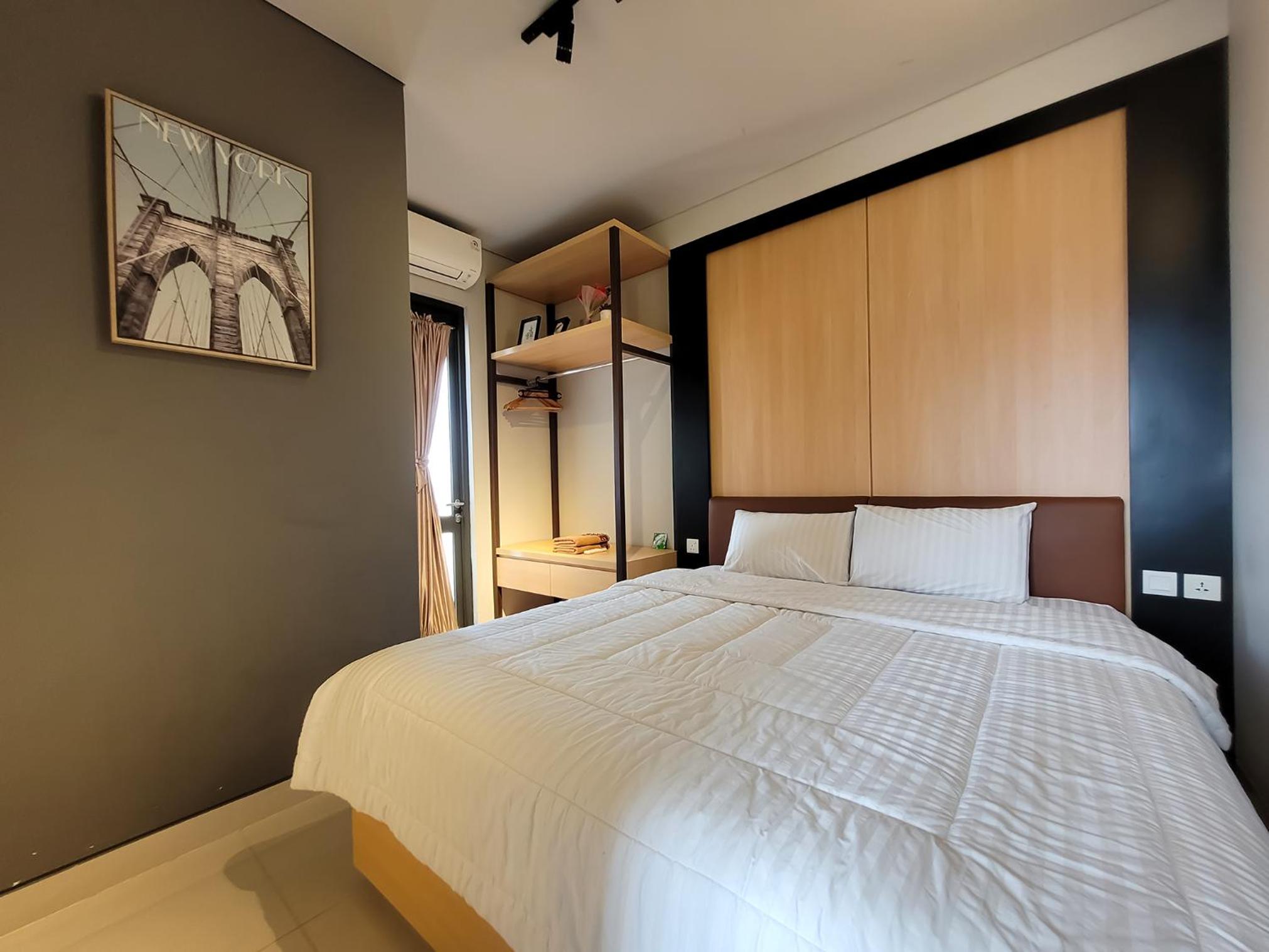 Suite with Balcony - Photo 9