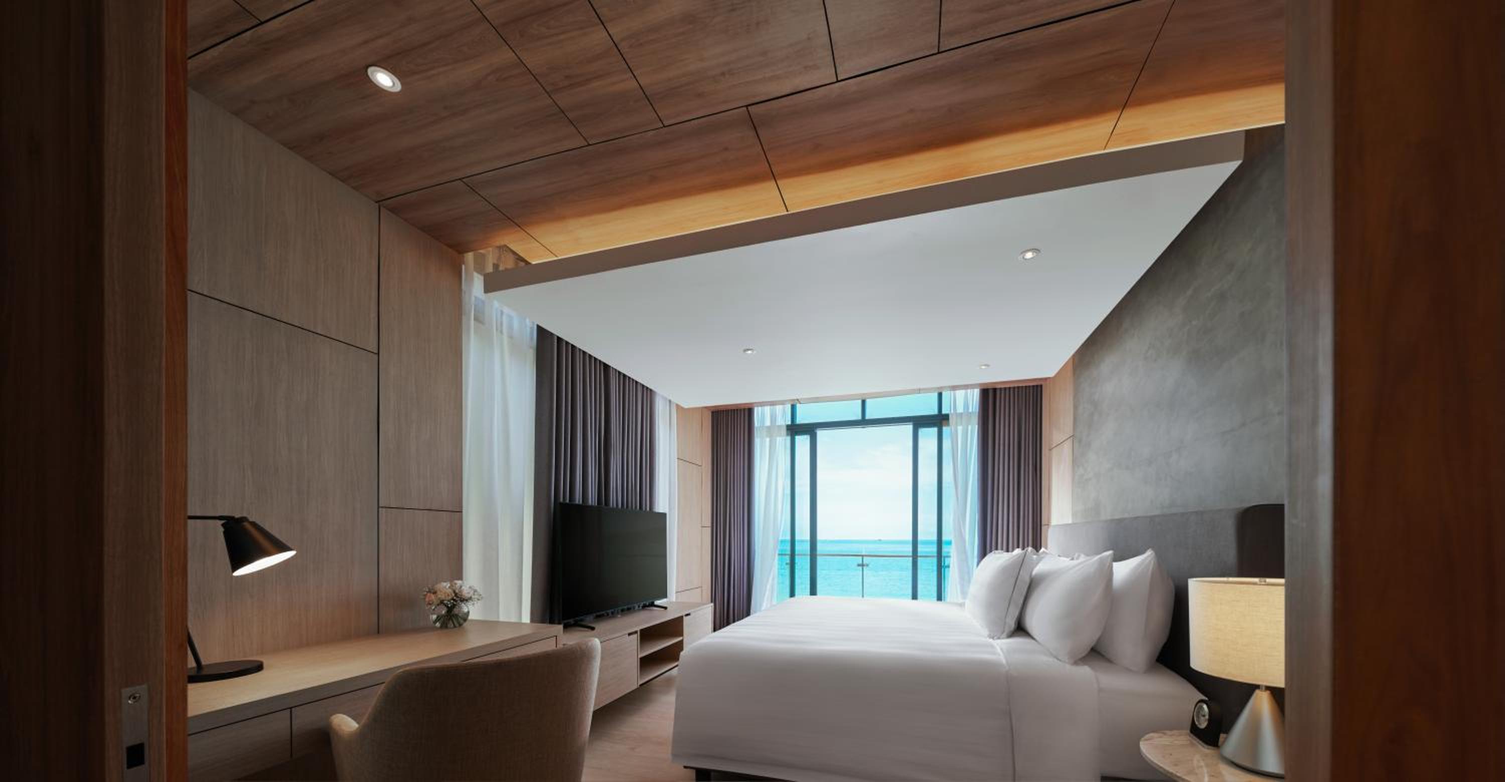 One Bedroom Ocean View Villa - Photo 4