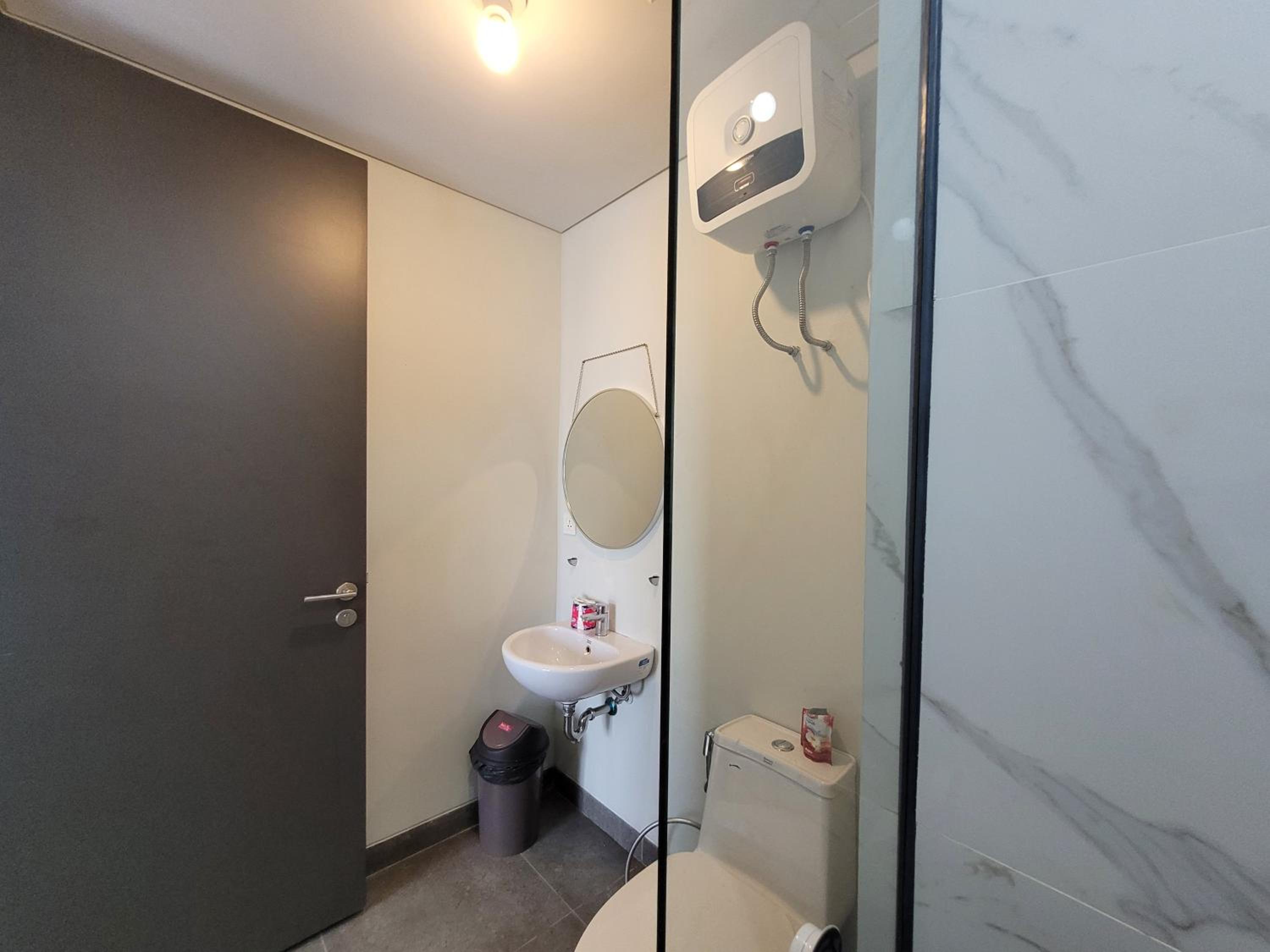 Three-Bedroom Apartment - Photo 10