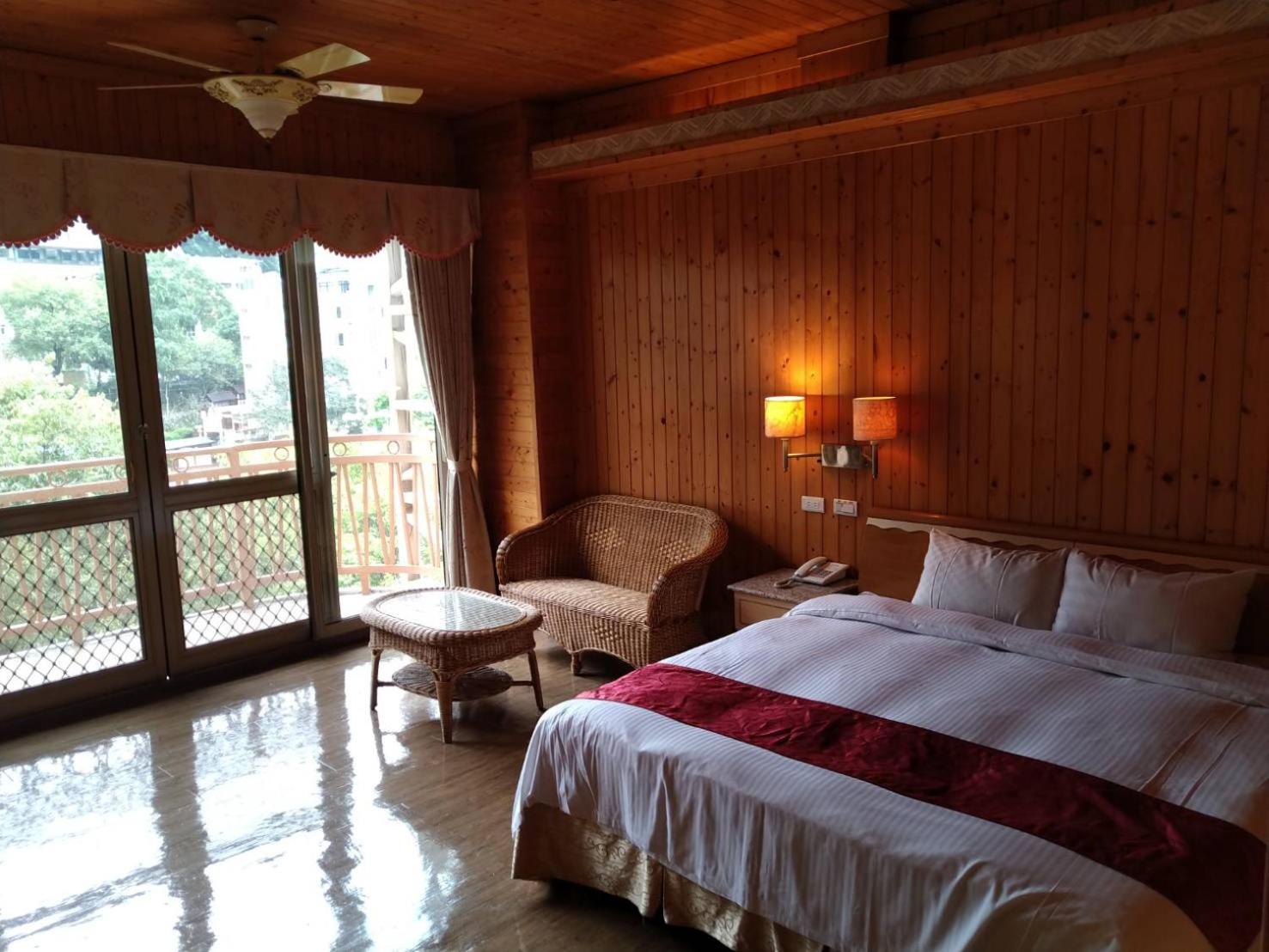 King Room With Mountain View photo 1