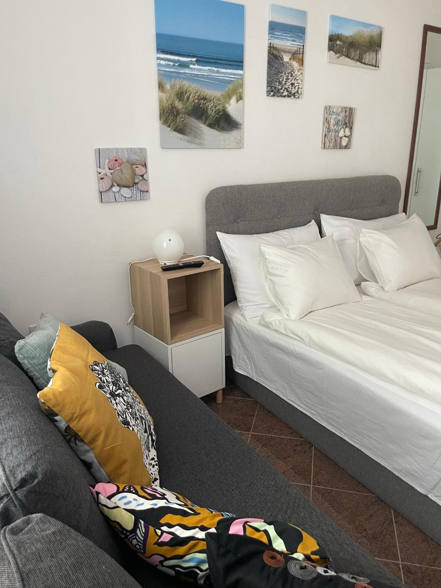 Studio Apartment photo 3