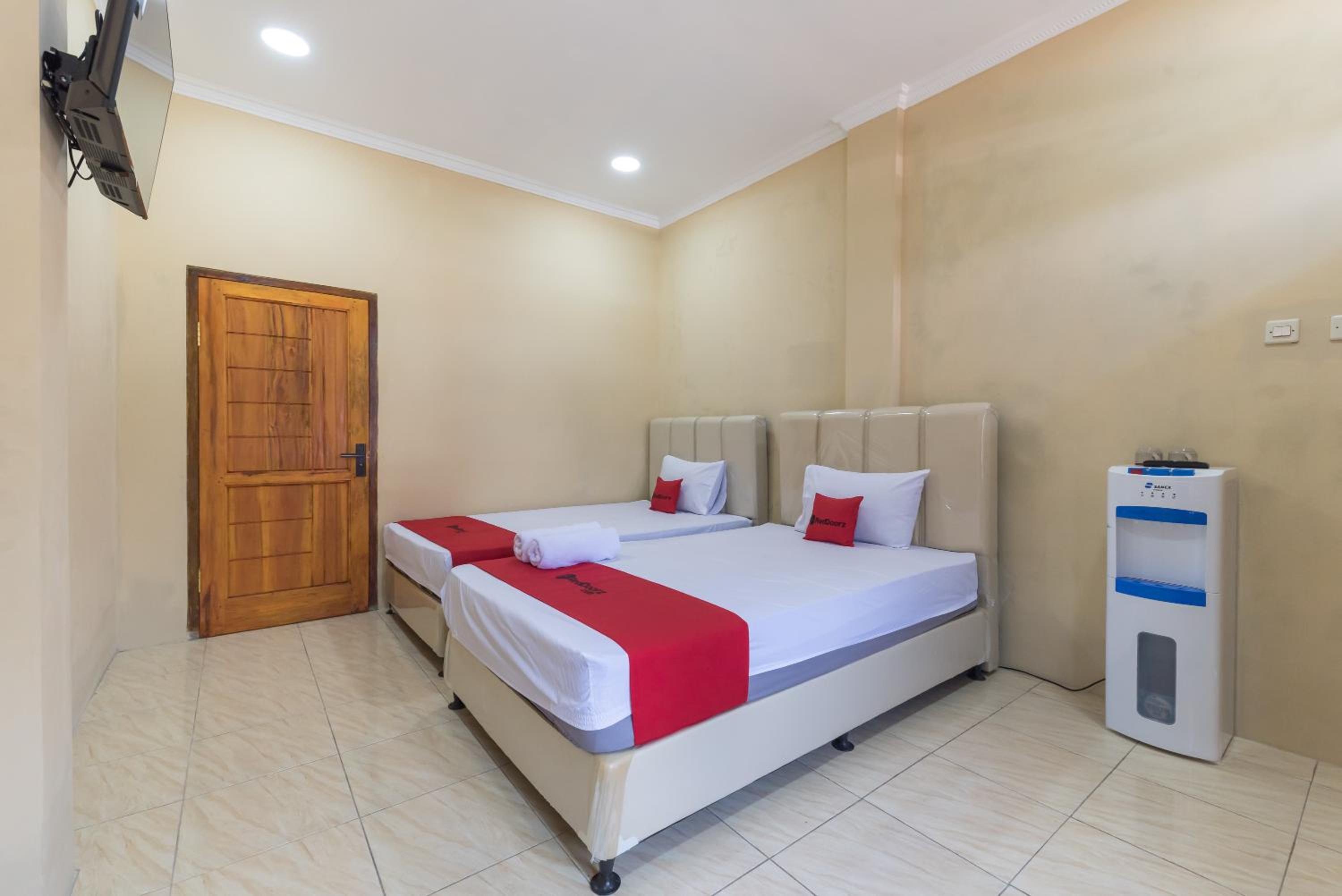 Standard Twin Room photo 3