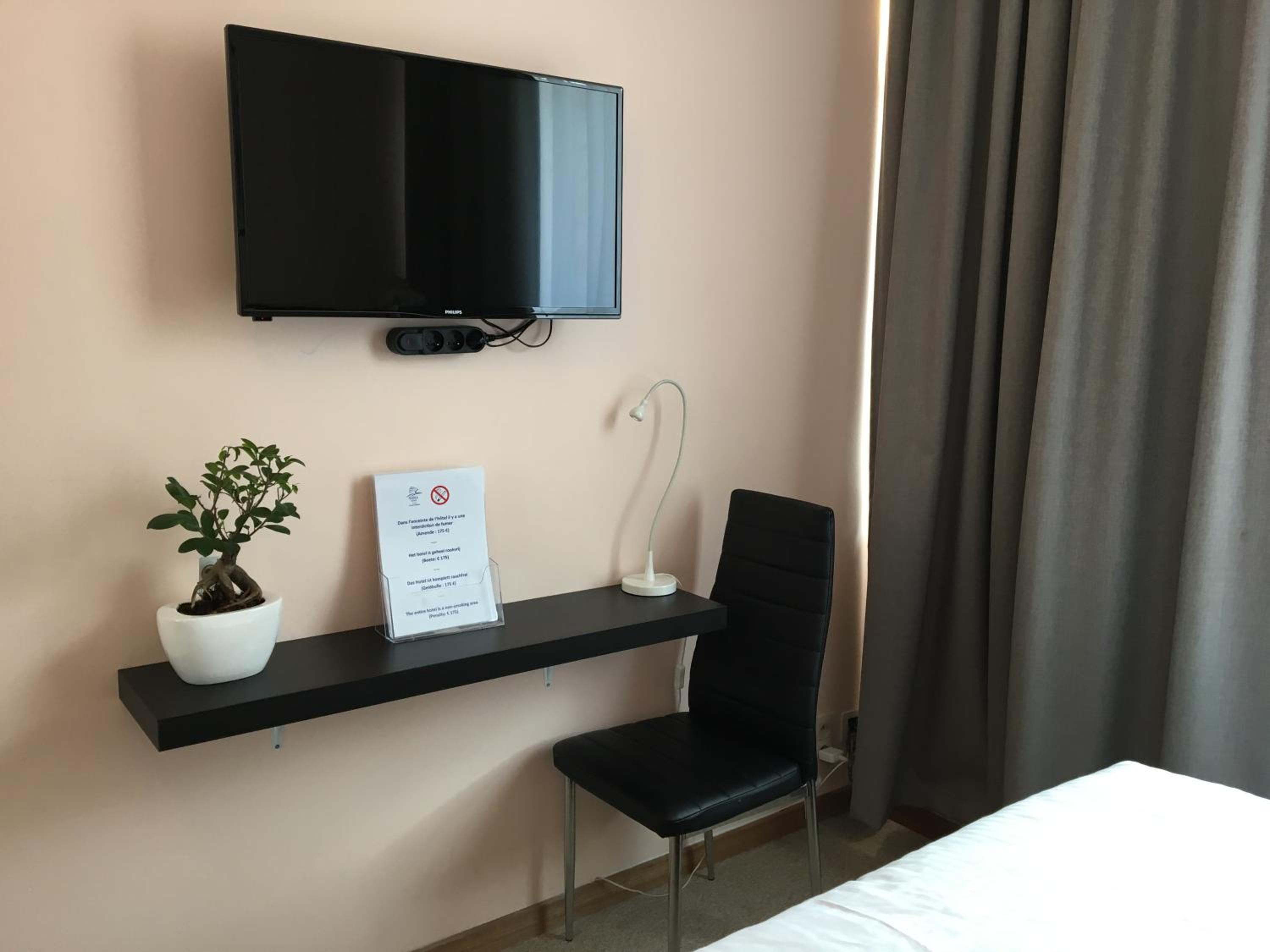 Triple Room - Photo 1