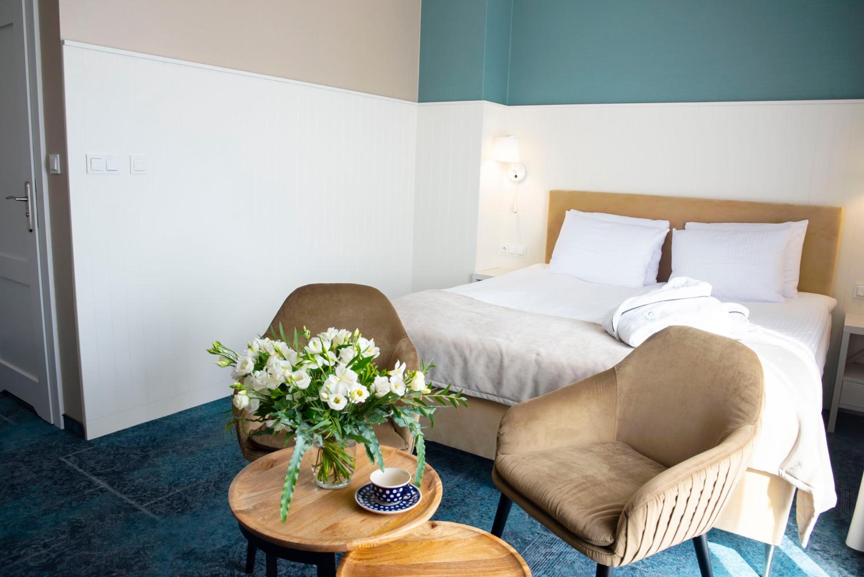 Double Premium Room with Balcony (Adults Only) photo 3