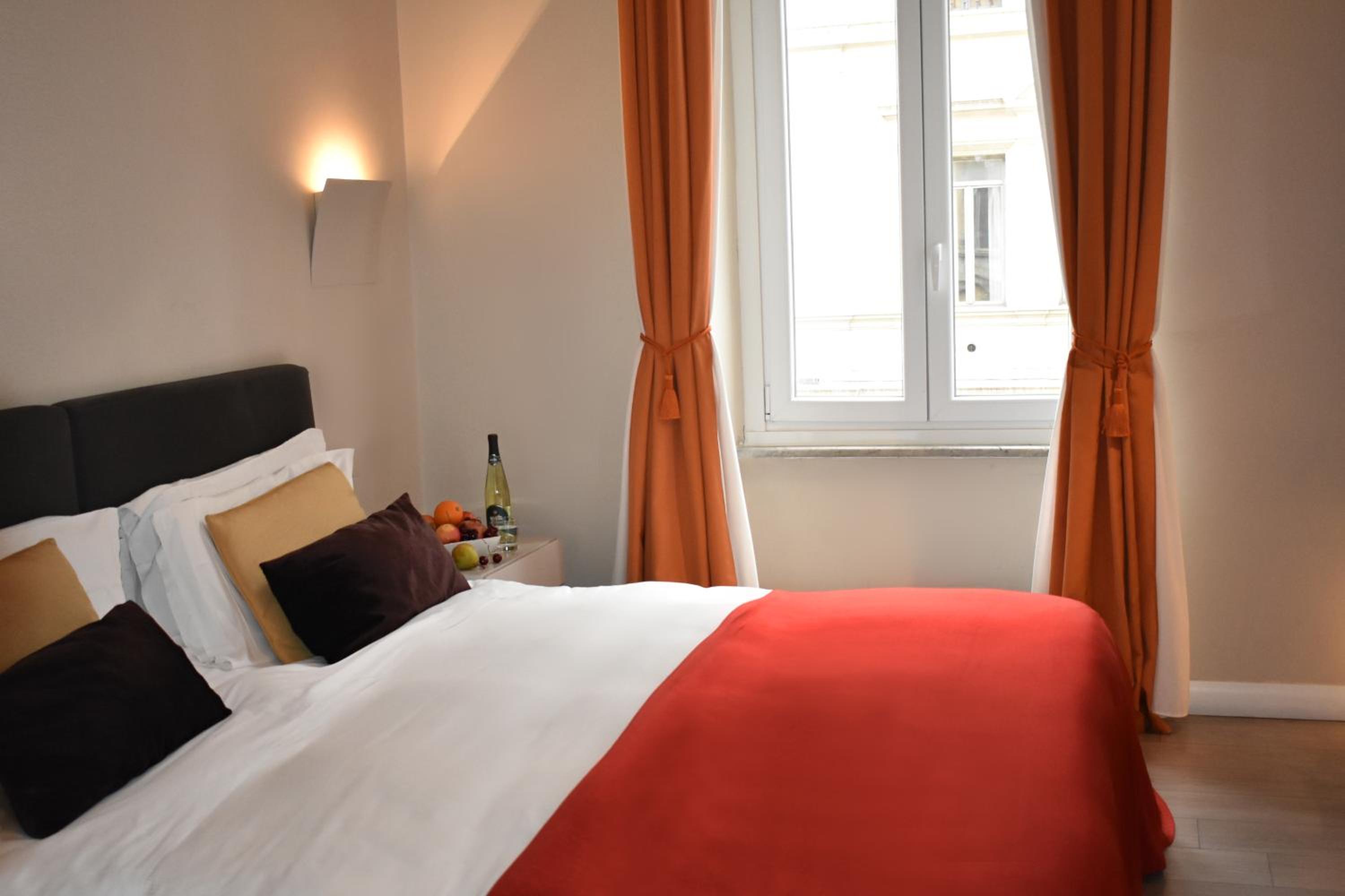 Standard Double or Twin Room photo 1