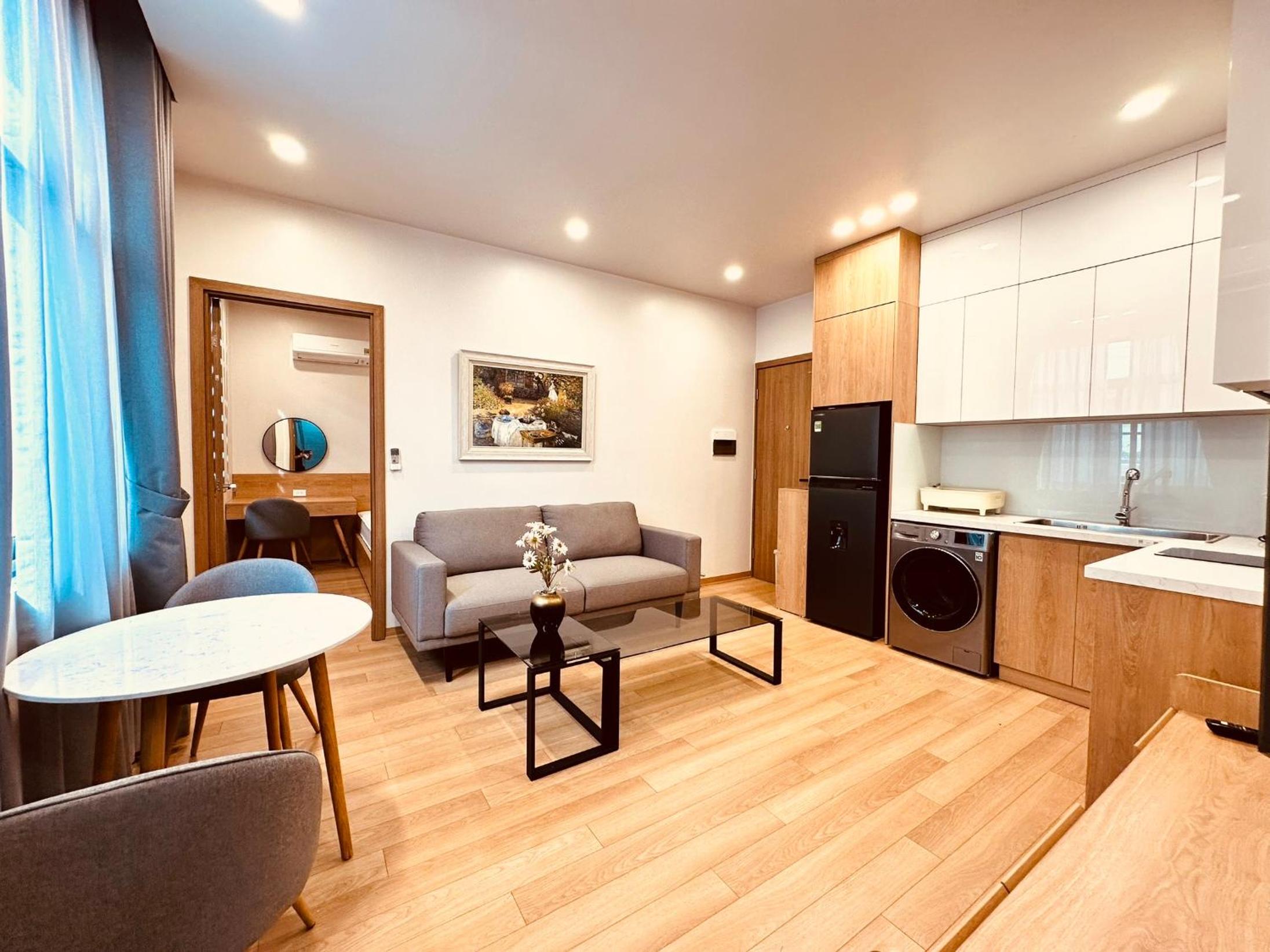 One-Bedroom Apartment photo 2