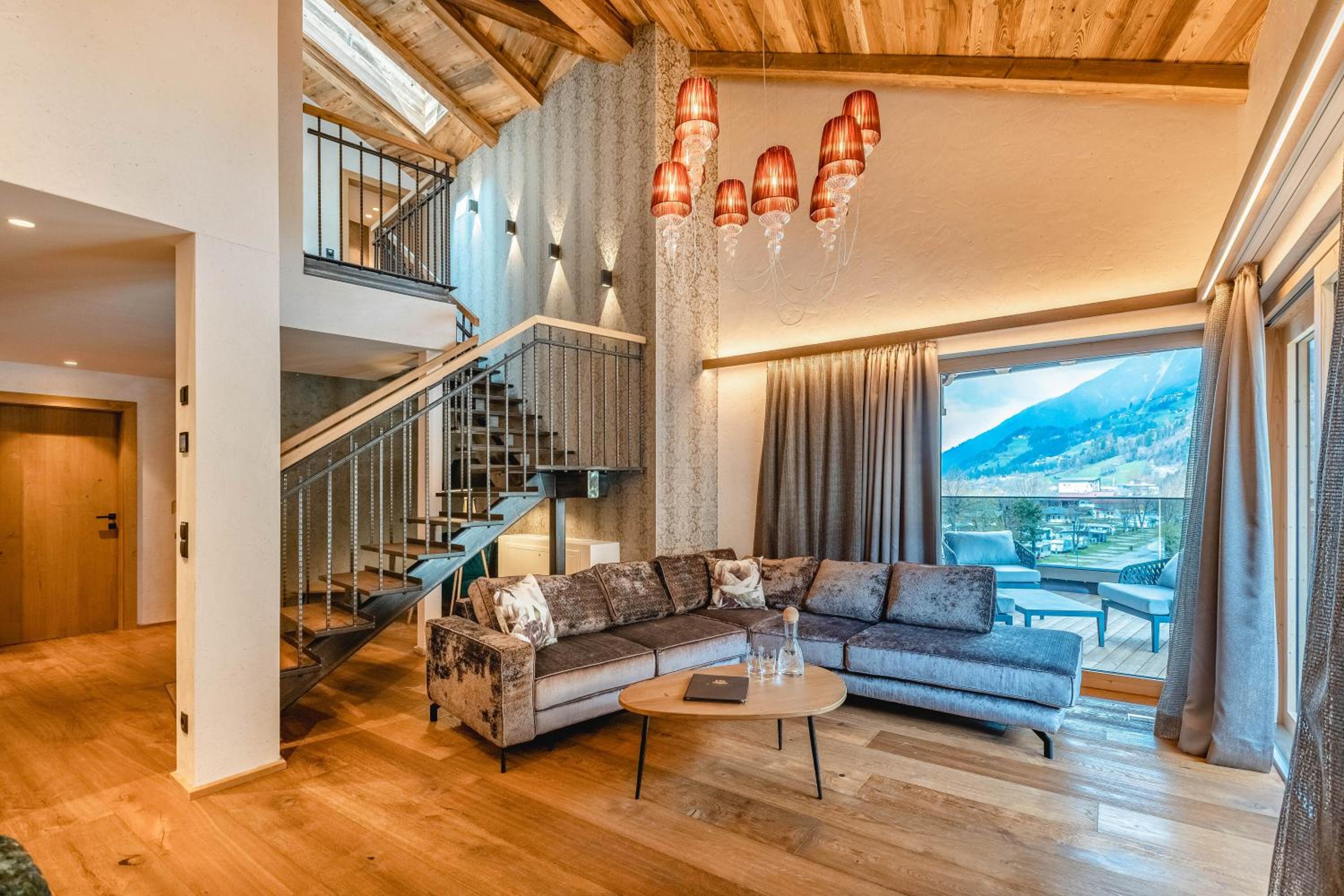 Apartment - Split Level photo 1