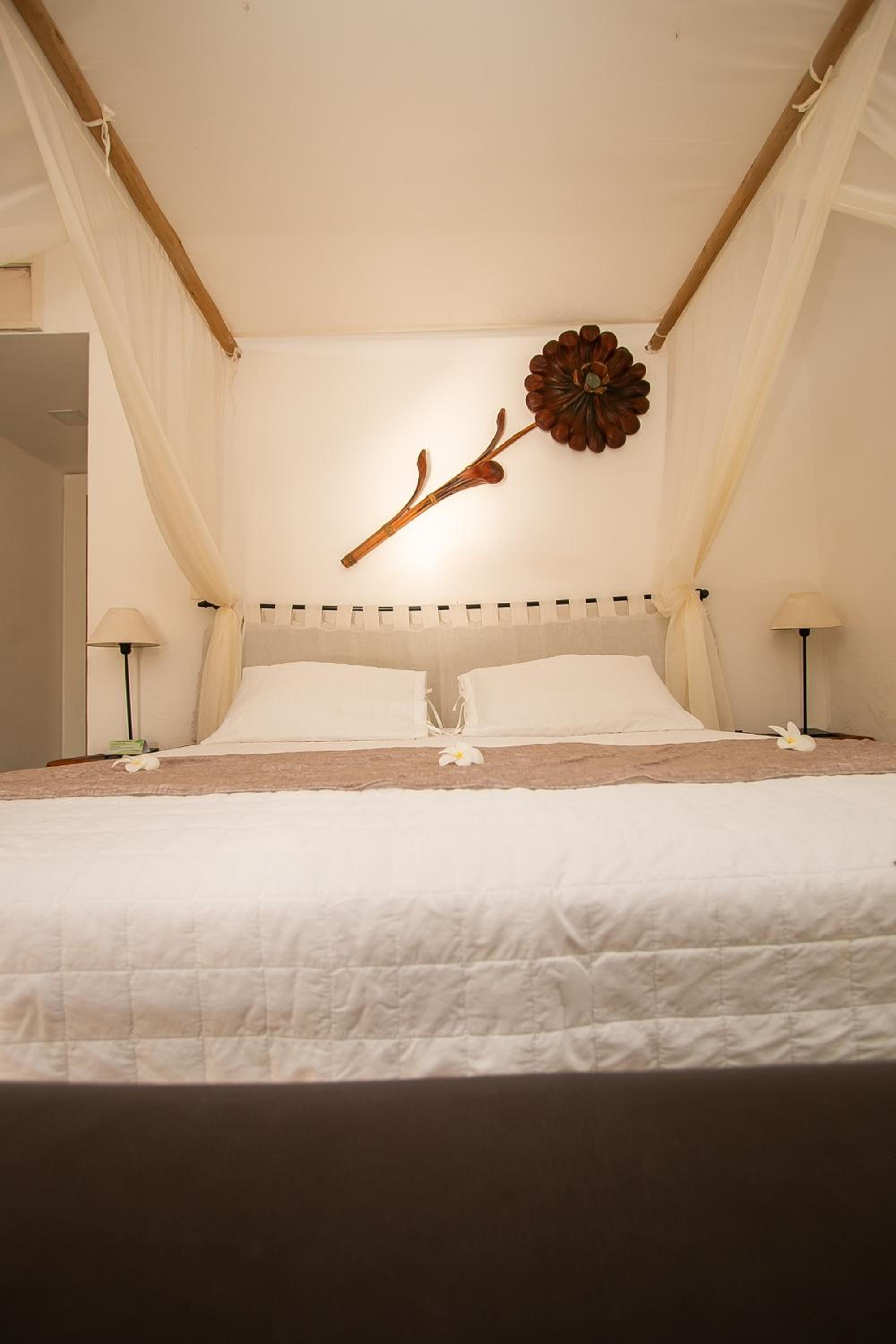 One-Bedroom Apartment (2 Adults)