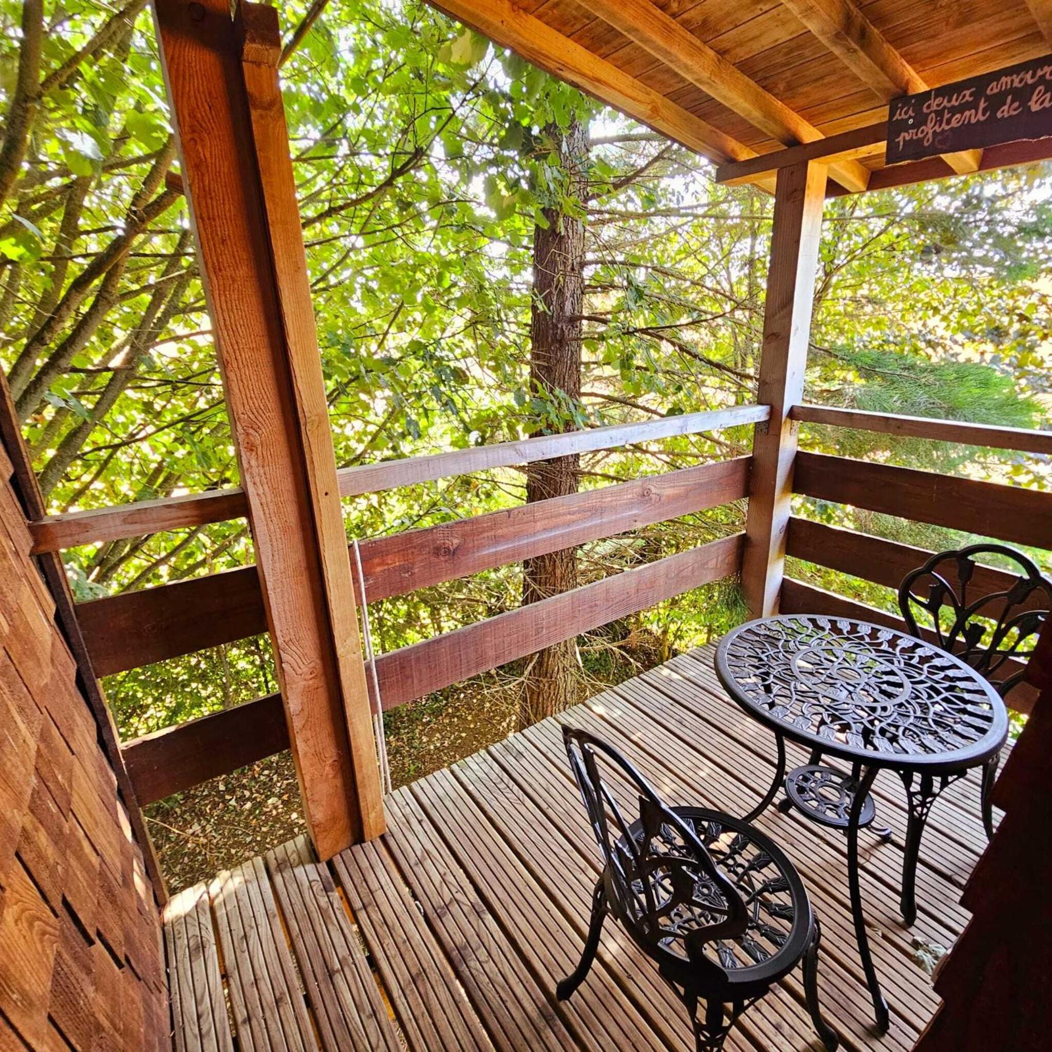 Perched Tree House - L'Ourson Love - Photo 4