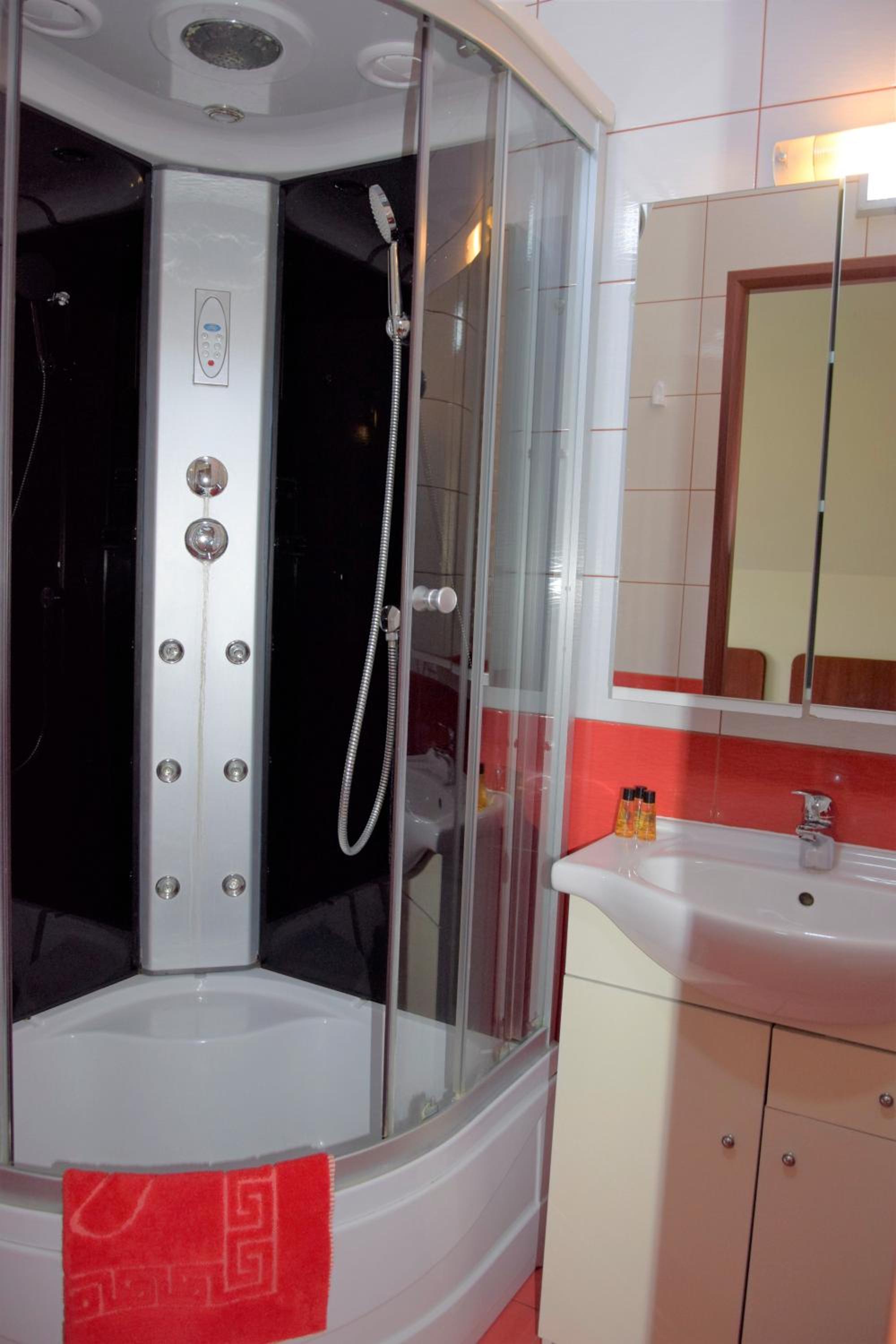 Standard Triple Room - Photo 17