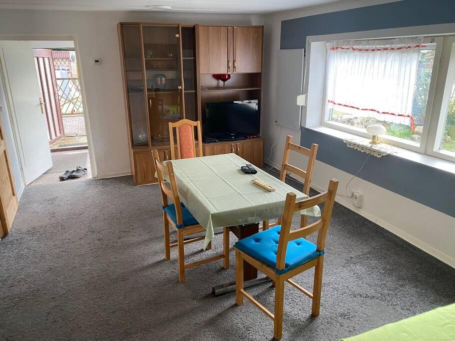 Two-Bedroom House photo 2