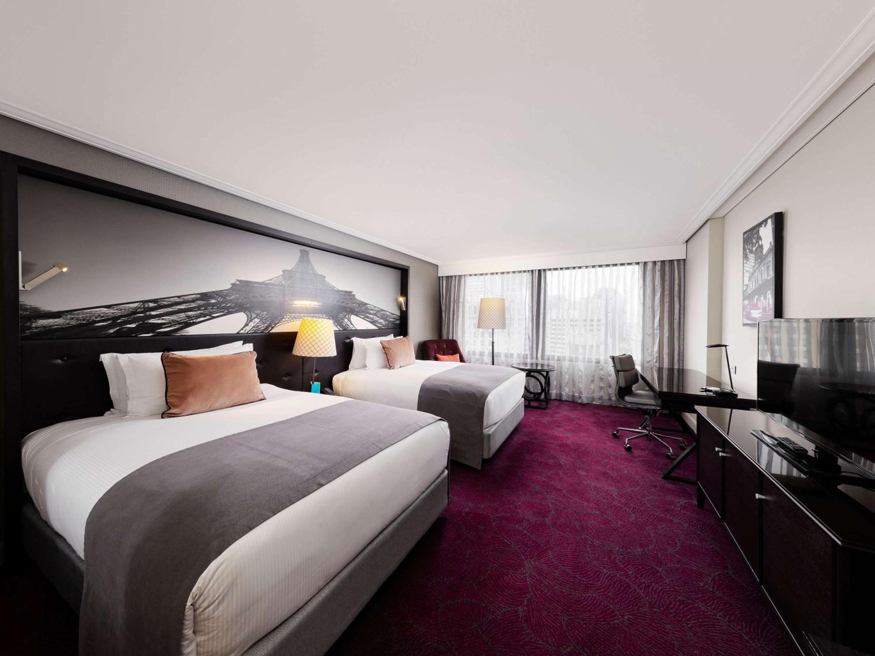 LUXURY ROOM Two Double Beds, High Floor