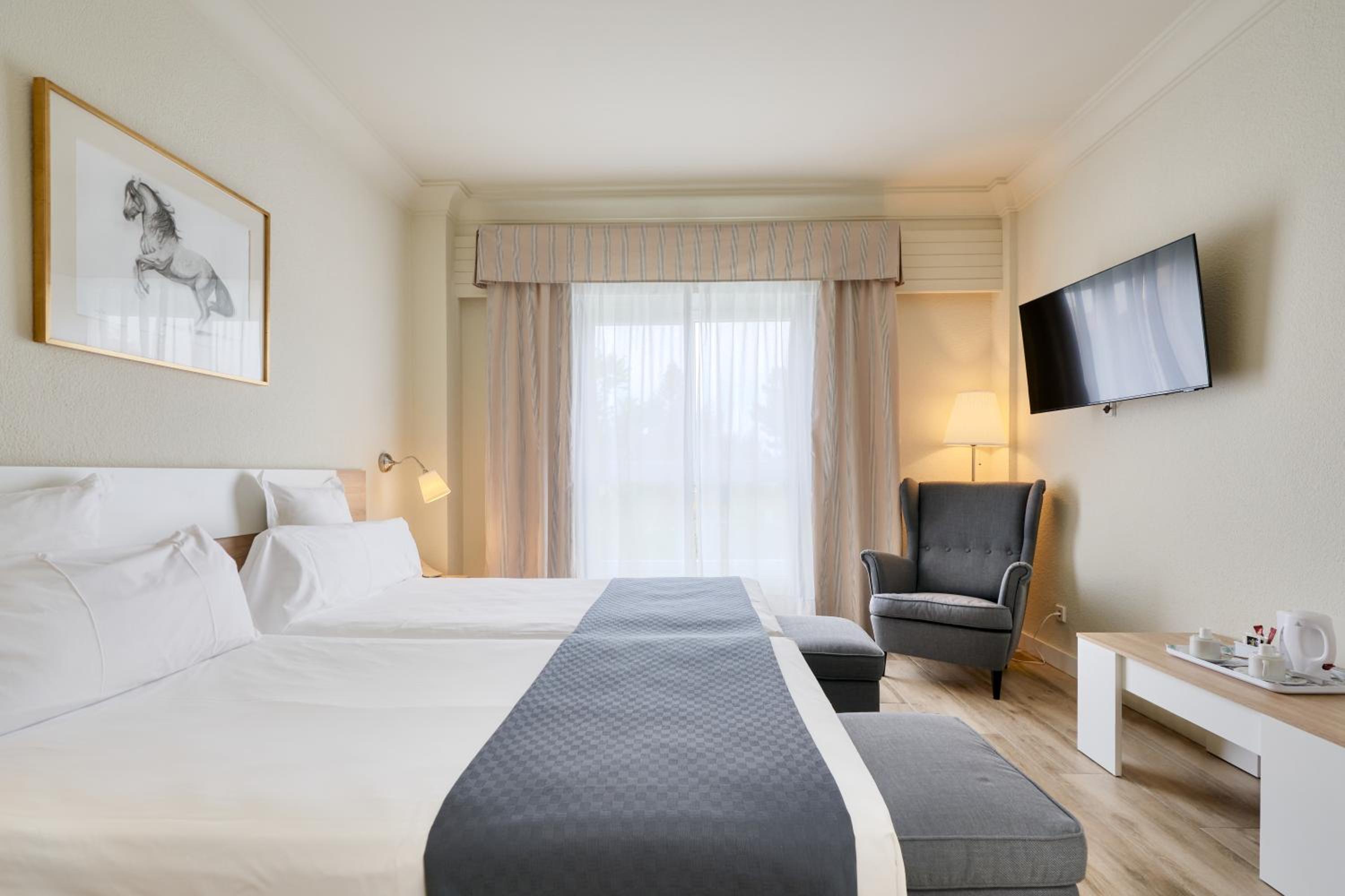 Superior Double Room - Photo 9