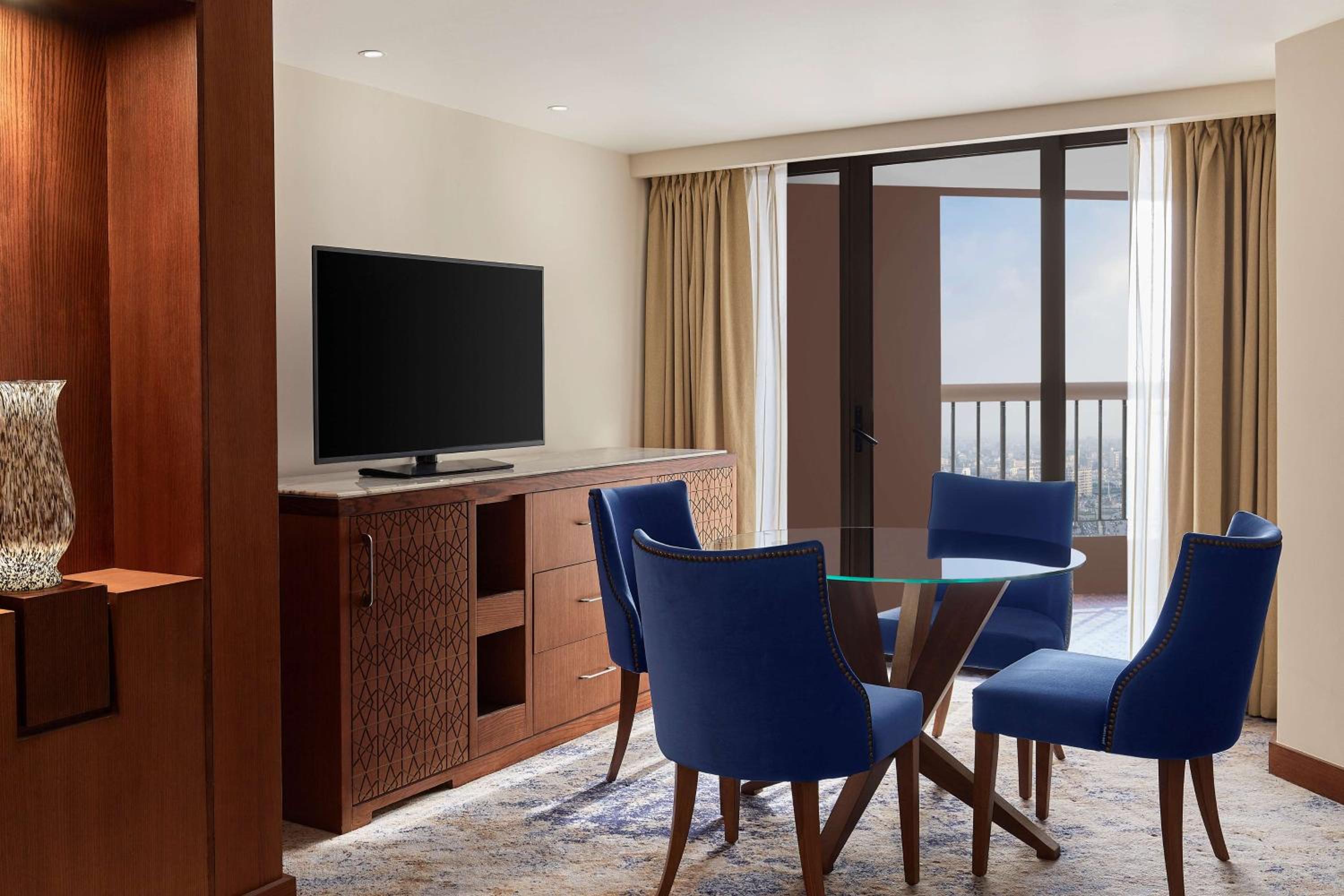 Panoramic Suite