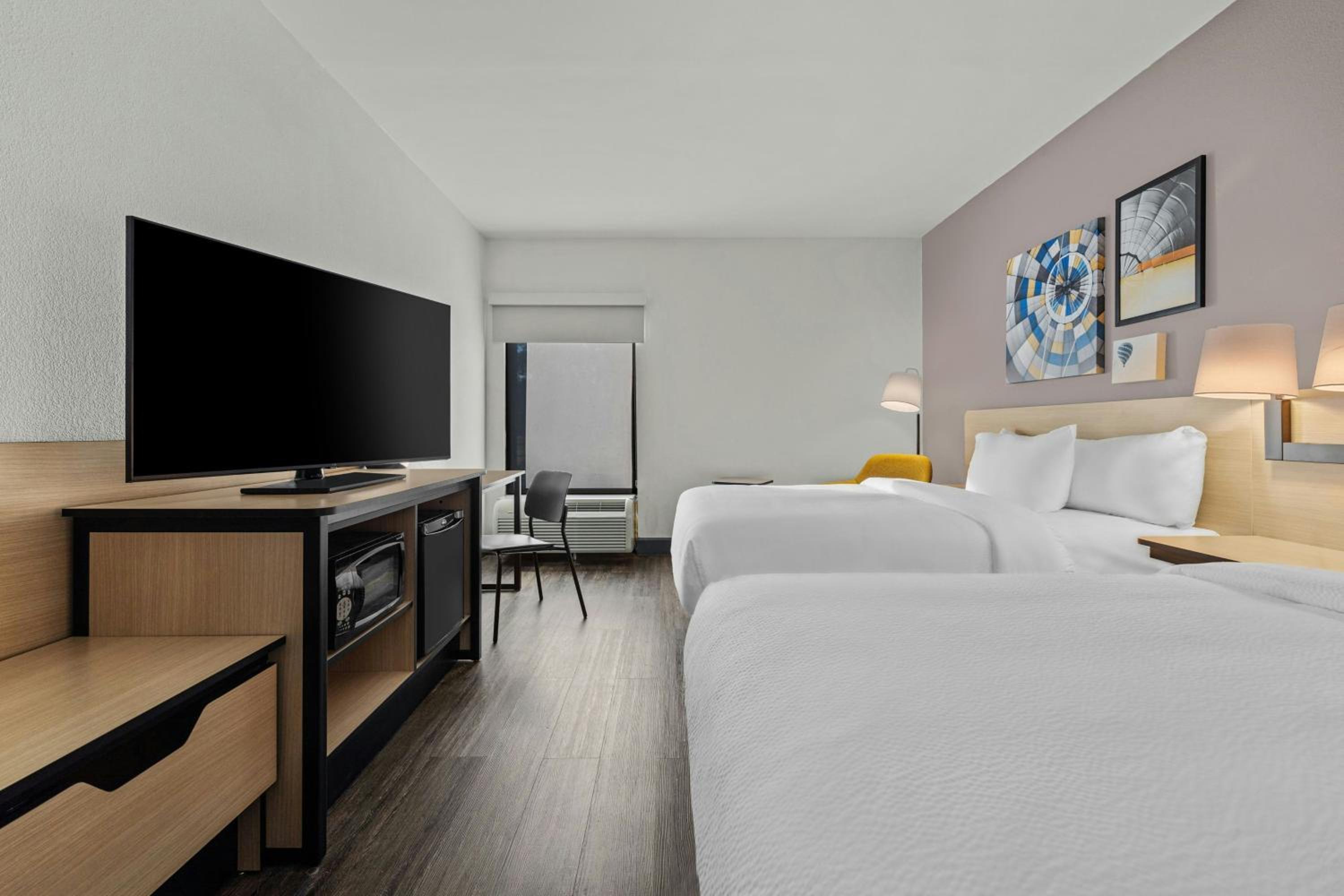 Queen Room with Two Queen Beds