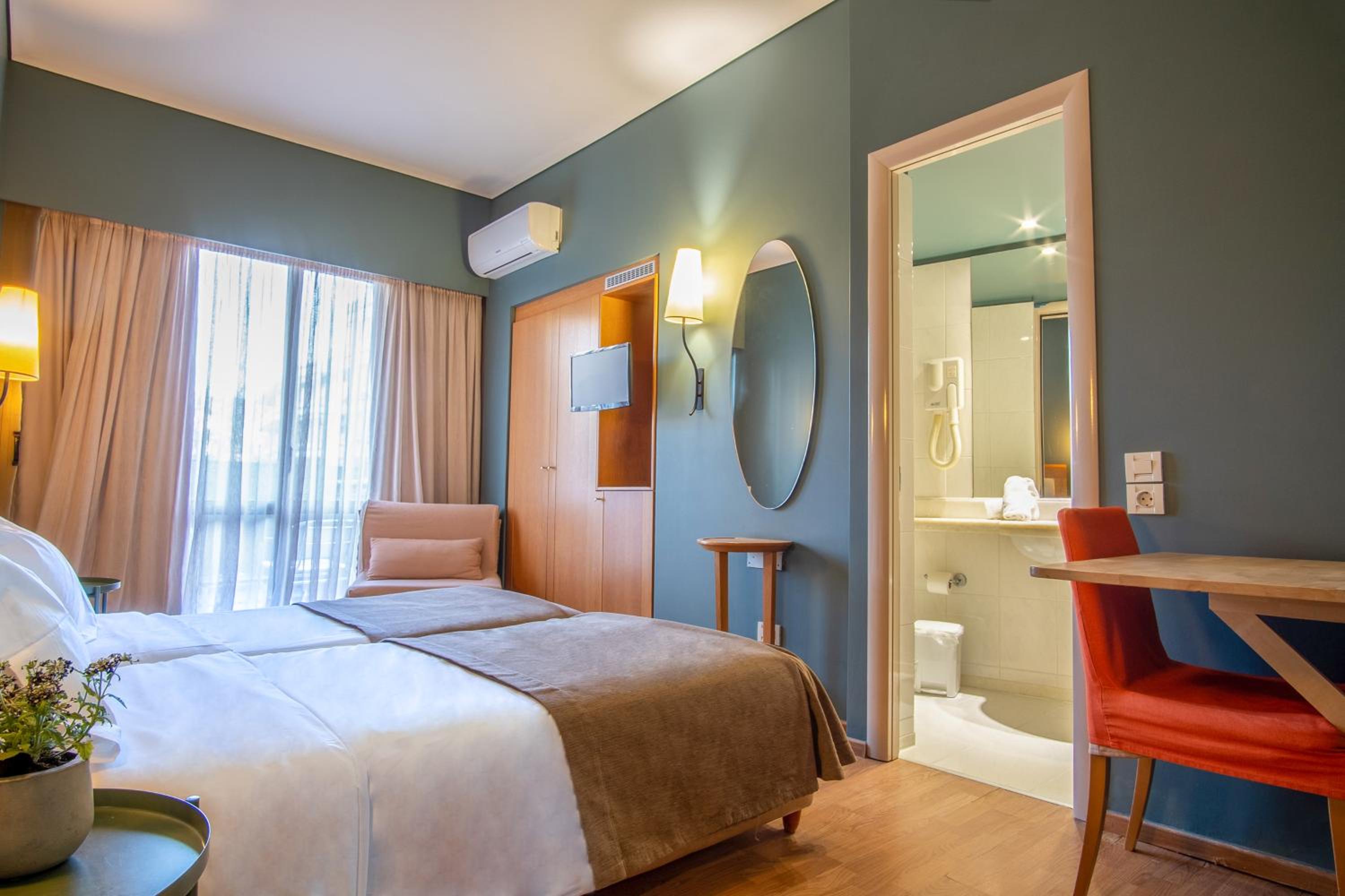 Double Room - Photo 2
