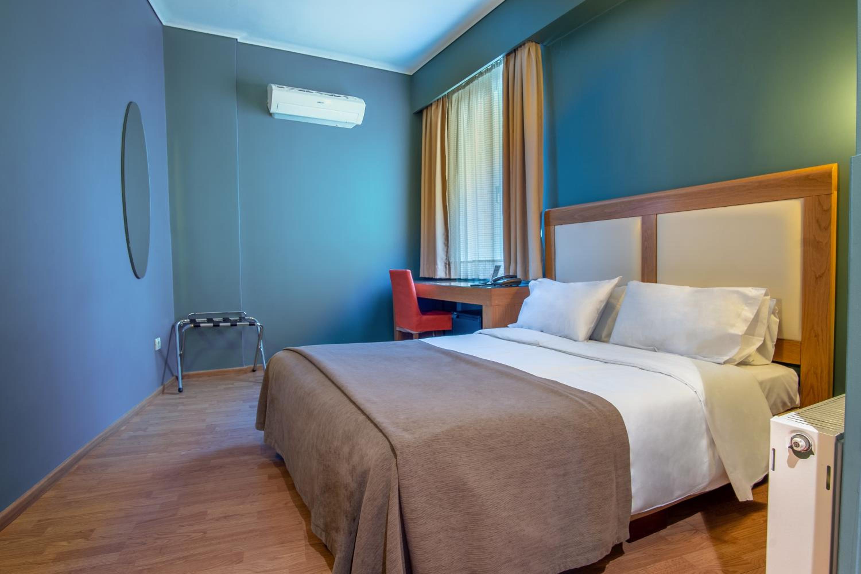 Double Room - Photo 10