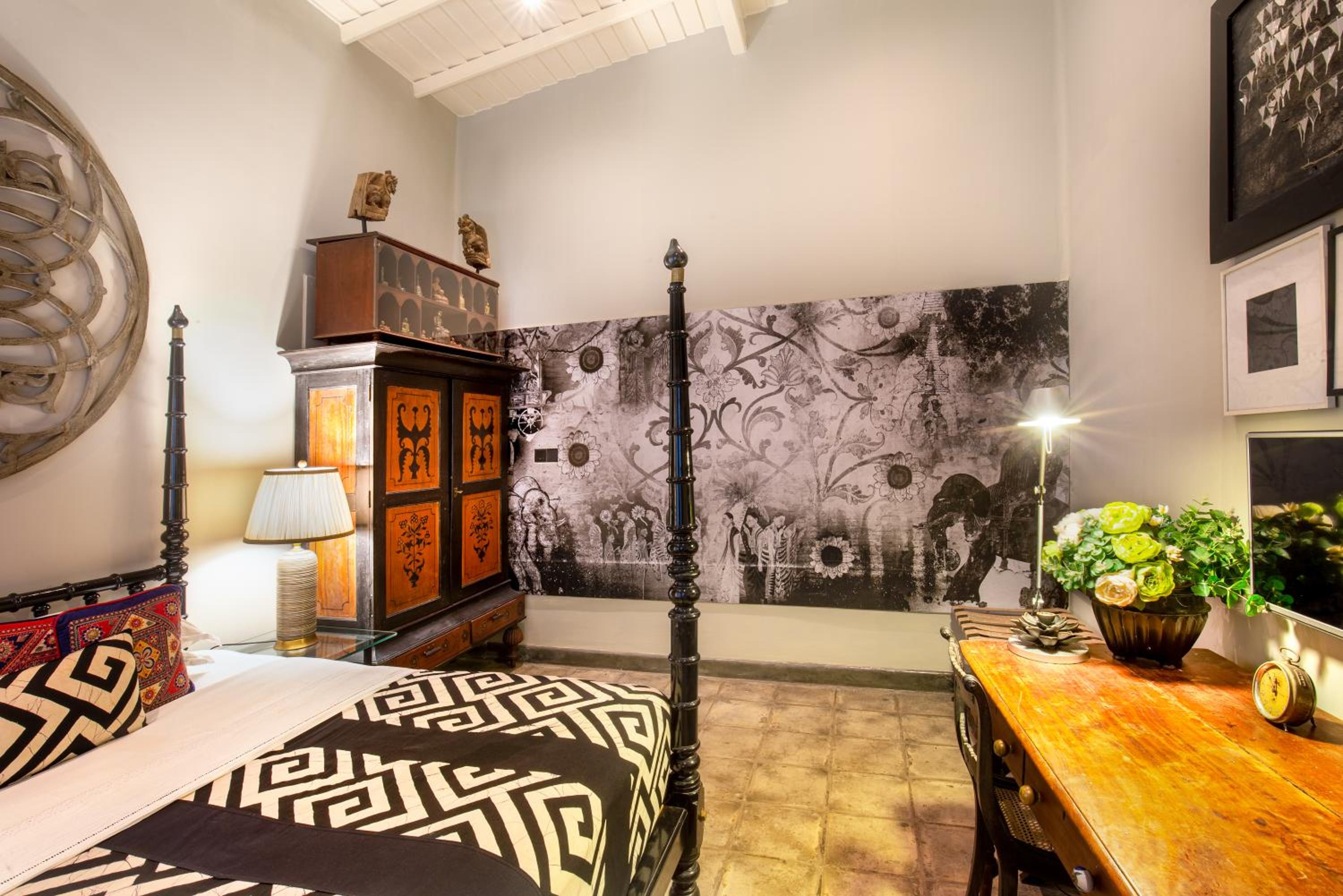 King Room with Garden Access