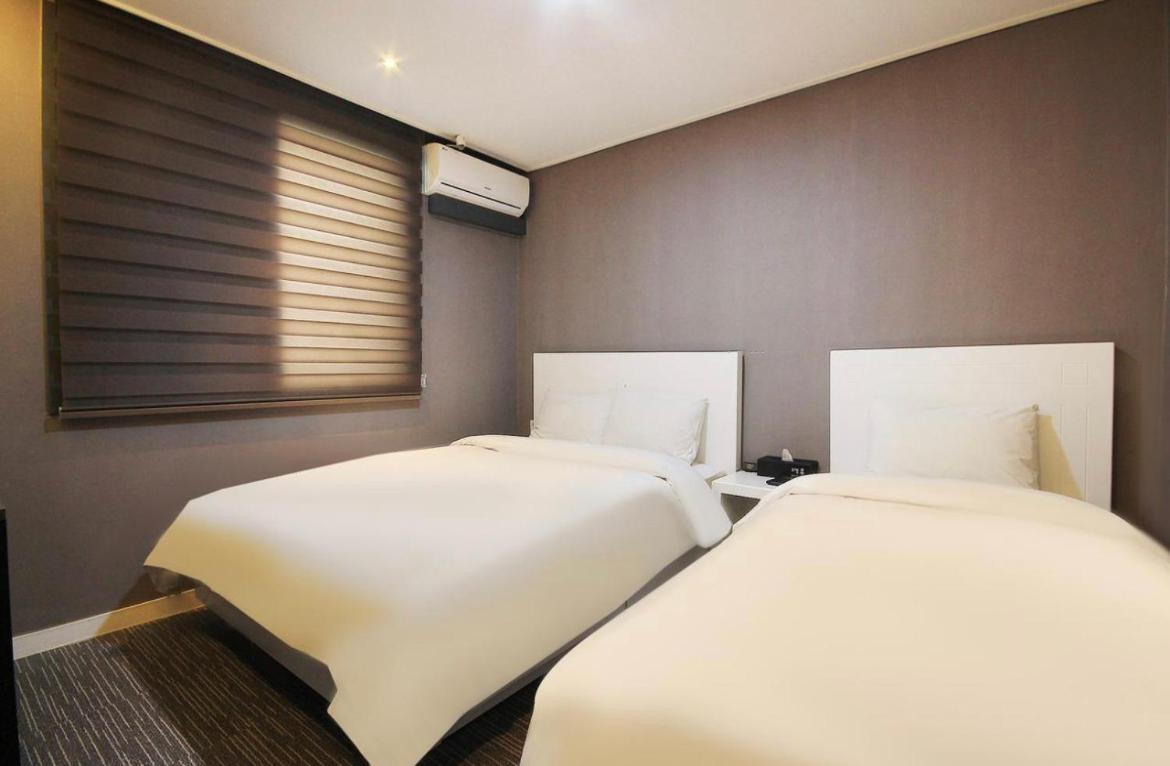 Standard Twin Room photo 1
