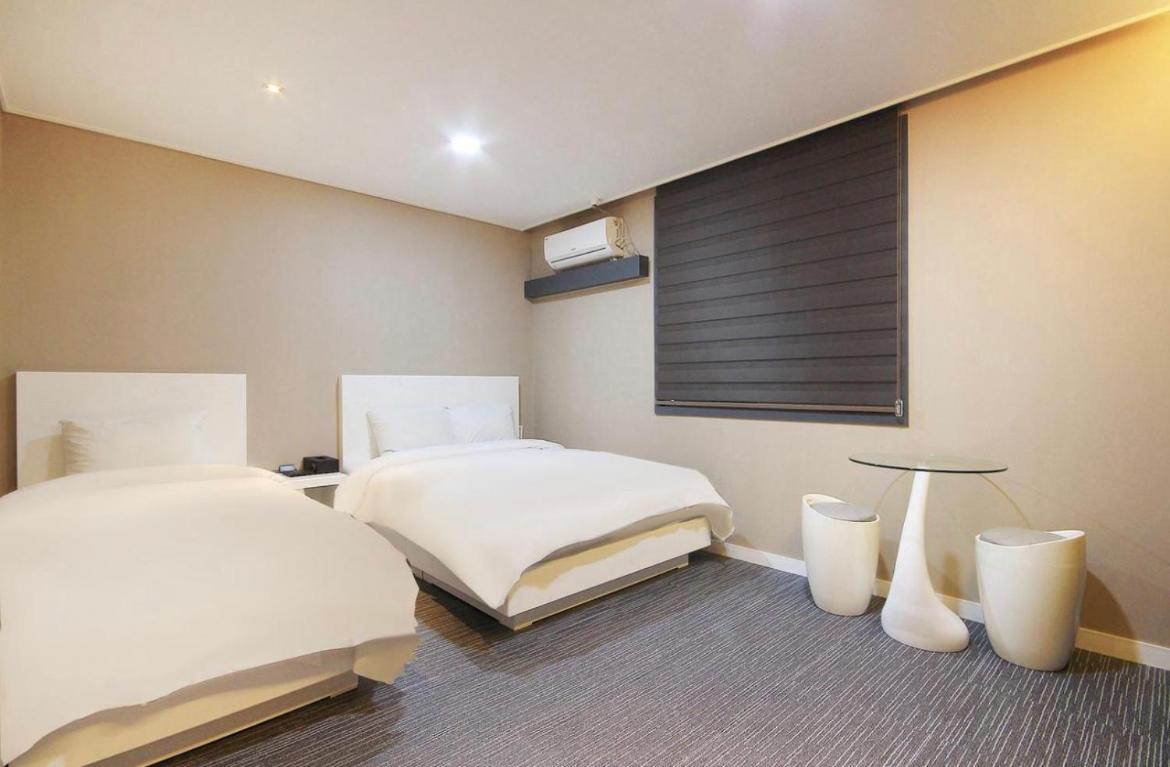 Deluxe Twin Room photo 1